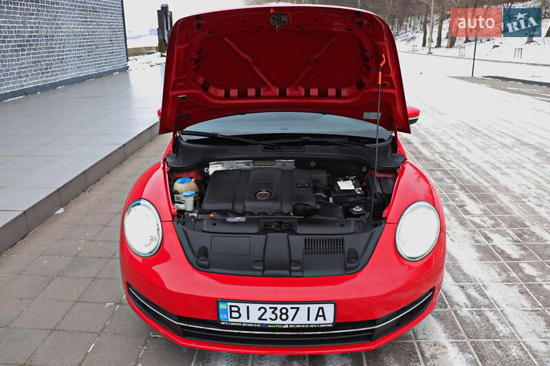 Хэтчбек Volkswagen Beetle 2013 в Кременчуге