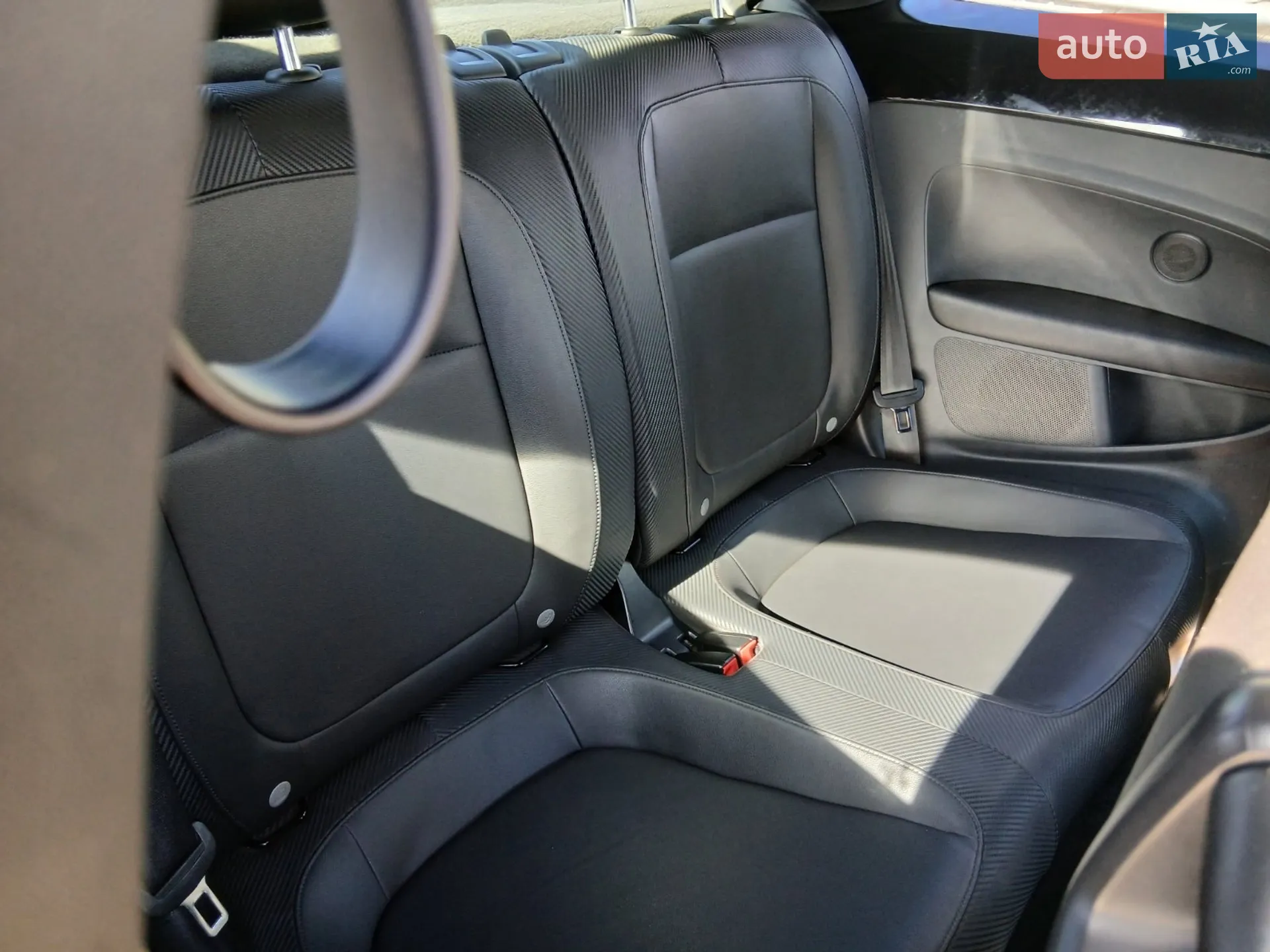 2012 Volkswagen Beetle - мініатюра 10