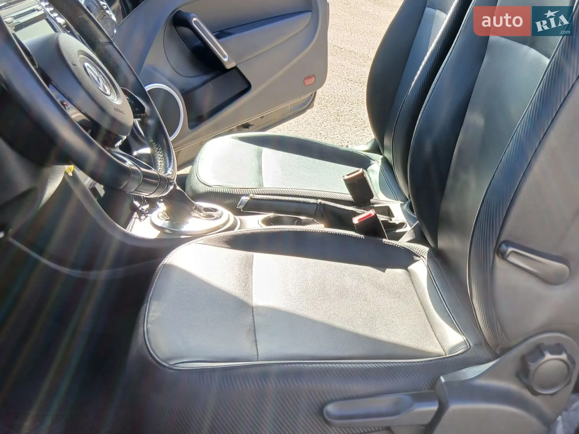 2012 Volkswagen Beetle - мініатюра 14