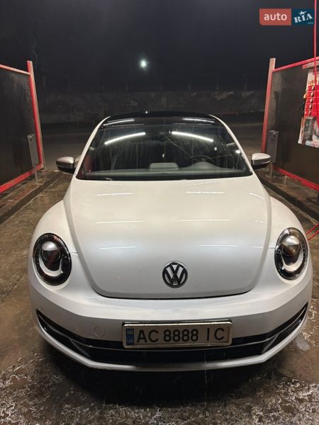 Volkswagen Beetle 2014
