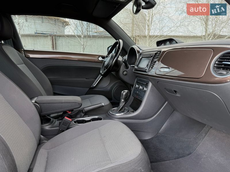 Хэтчбек Volkswagen Beetle 2013 в Кропивницком
