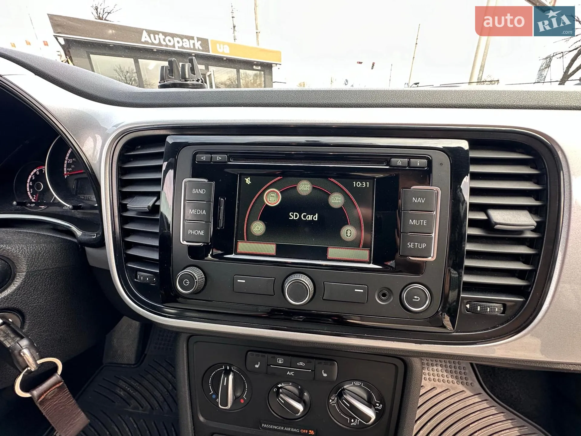 2014 Volkswagen Beetle - мініатюра 14
