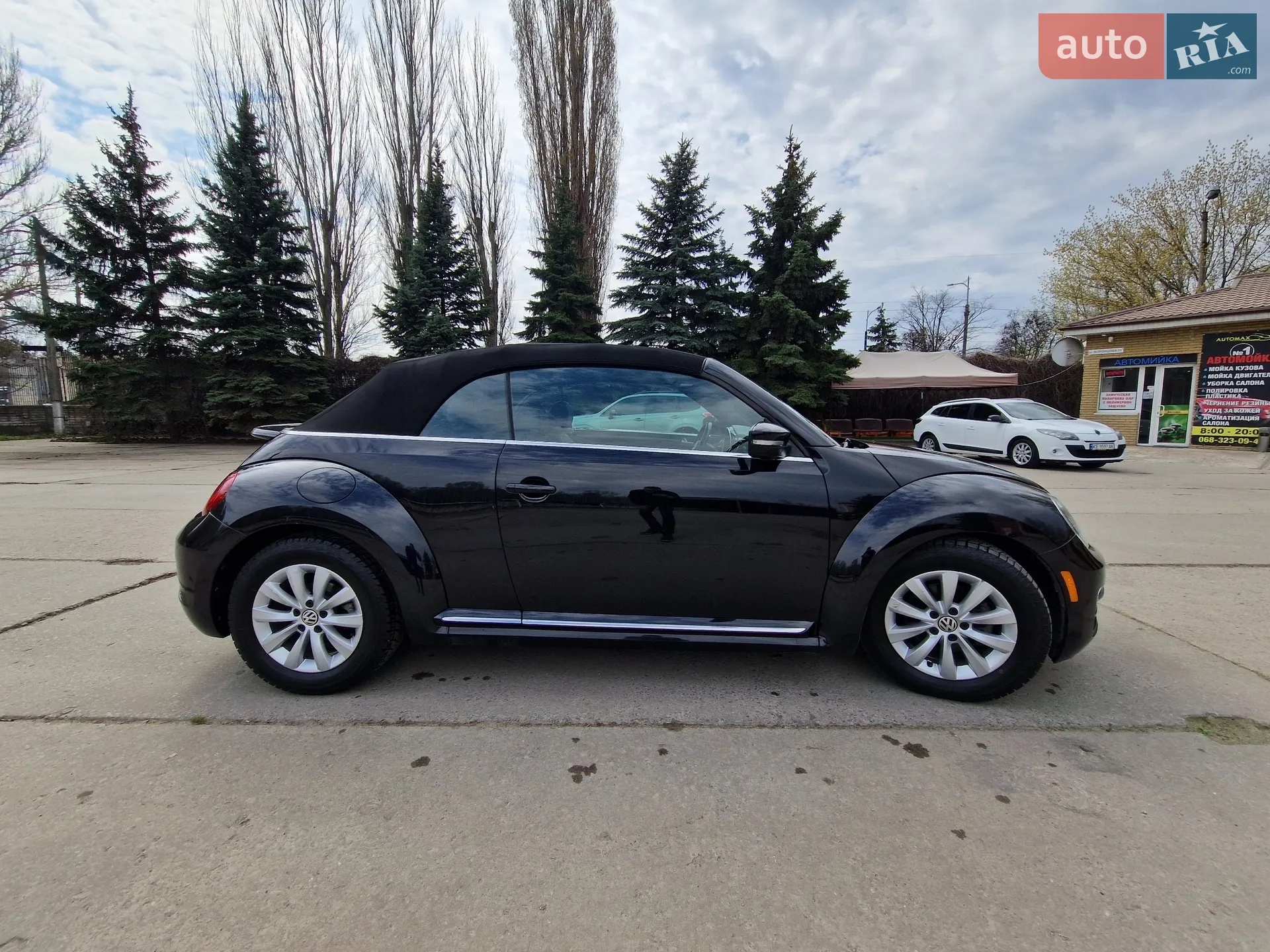 2017 Volkswagen Beetle - мініатюра 3