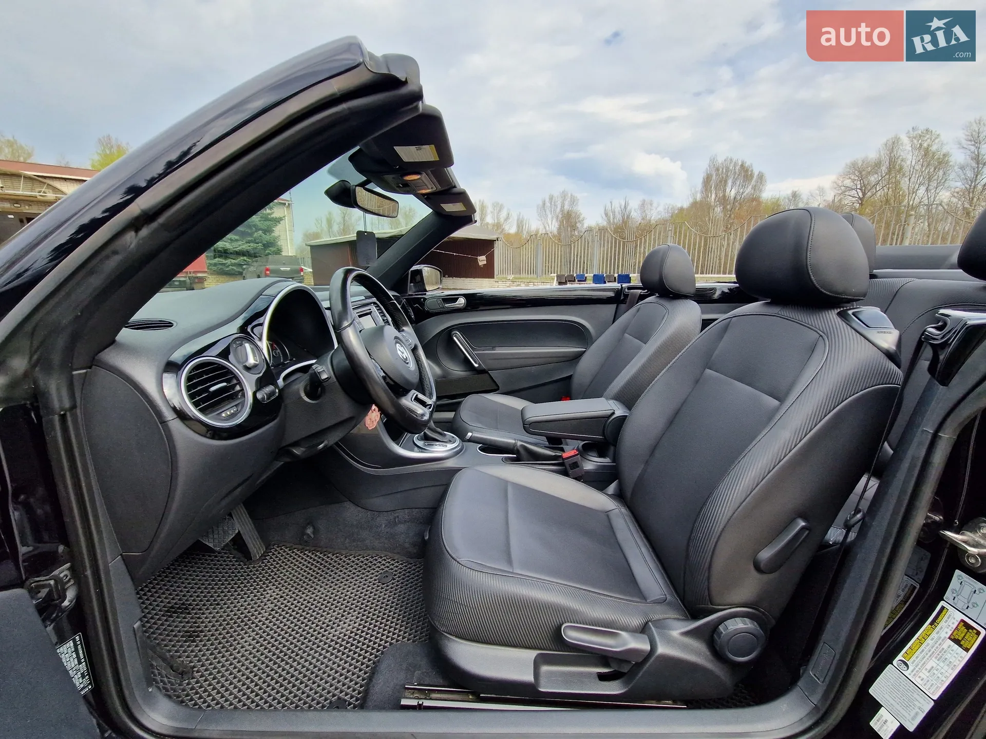 2017 Volkswagen Beetle - мініатюра 17