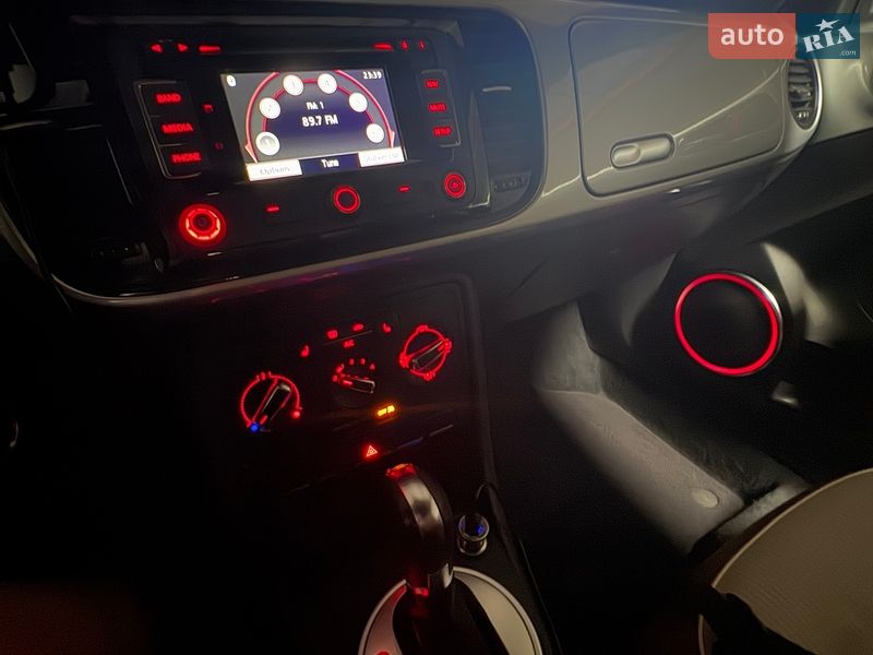 Хэтчбек Volkswagen Beetle 2014 в Одессе