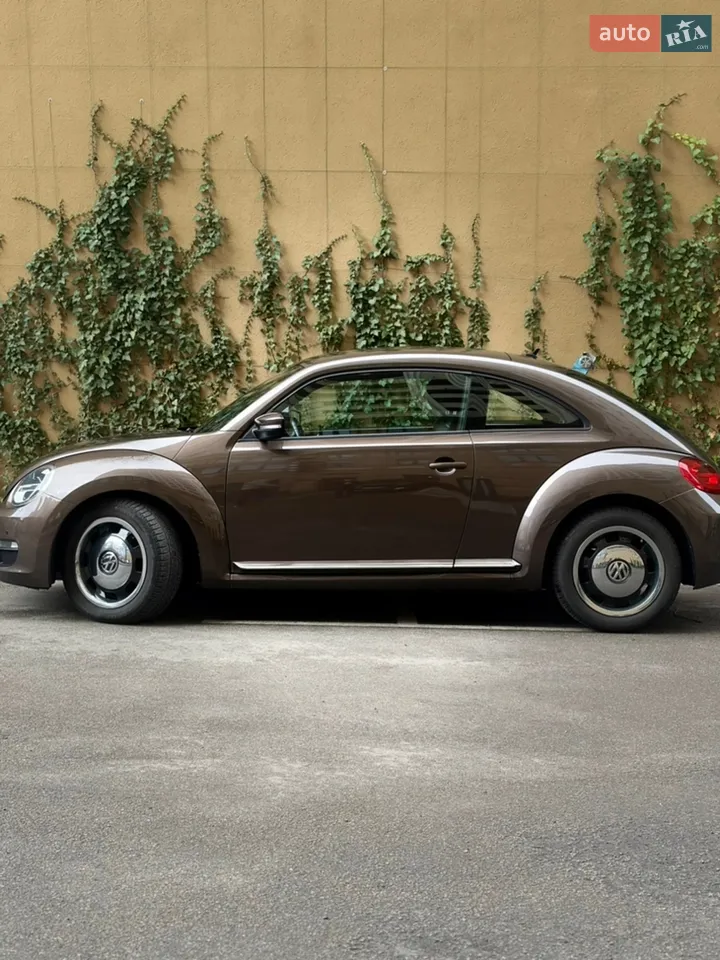 2013 Volkswagen Beetle - мініатюра 24