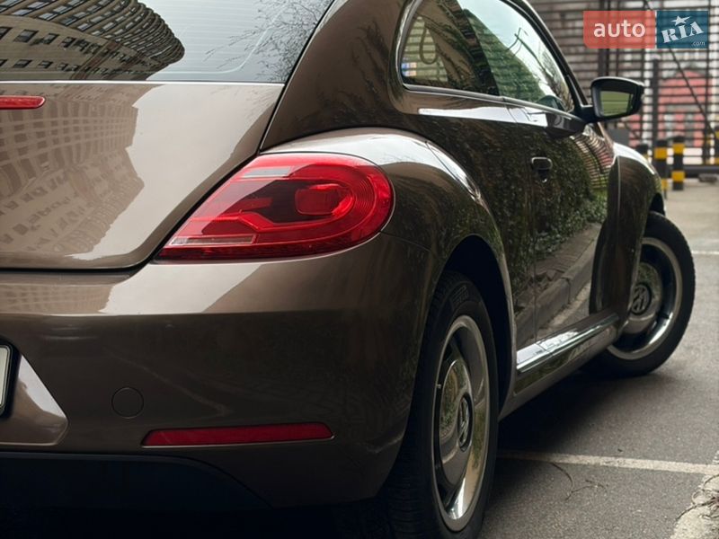 Хэтчбек Volkswagen Beetle 2012 в Киеве фото 9 Хэтчбек Volkswagen Beetle 2012 в Киеве