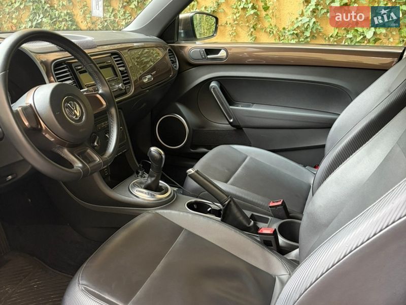Хэтчбек Volkswagen Beetle 2012 в Киеве фото 13 Хэтчбек Volkswagen Beetle 2012 в Киеве