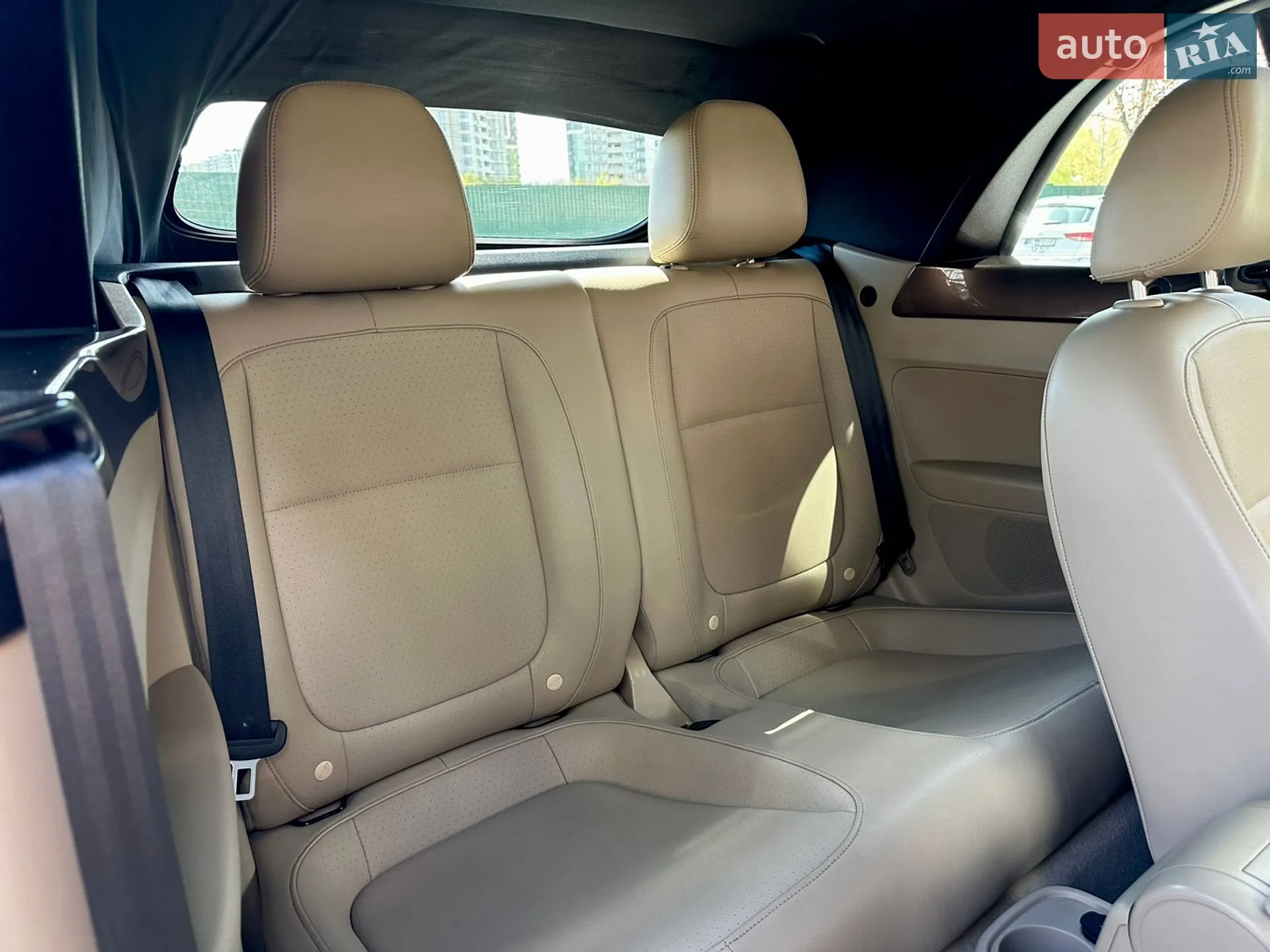 2015 Volkswagen Beetle - мініатюра 34