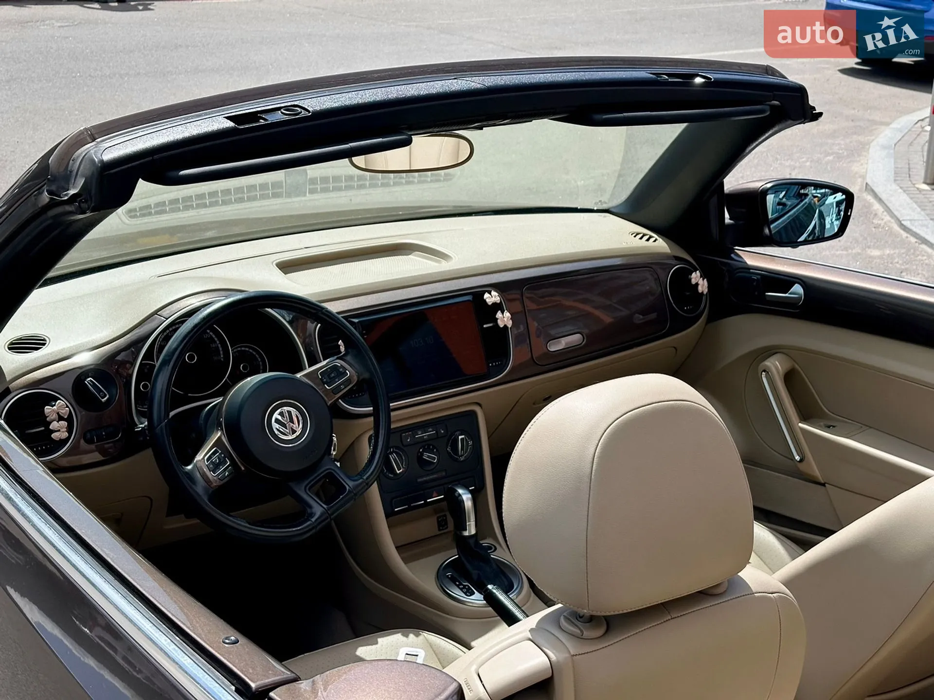 2015 Volkswagen Beetle - мініатюра 16
