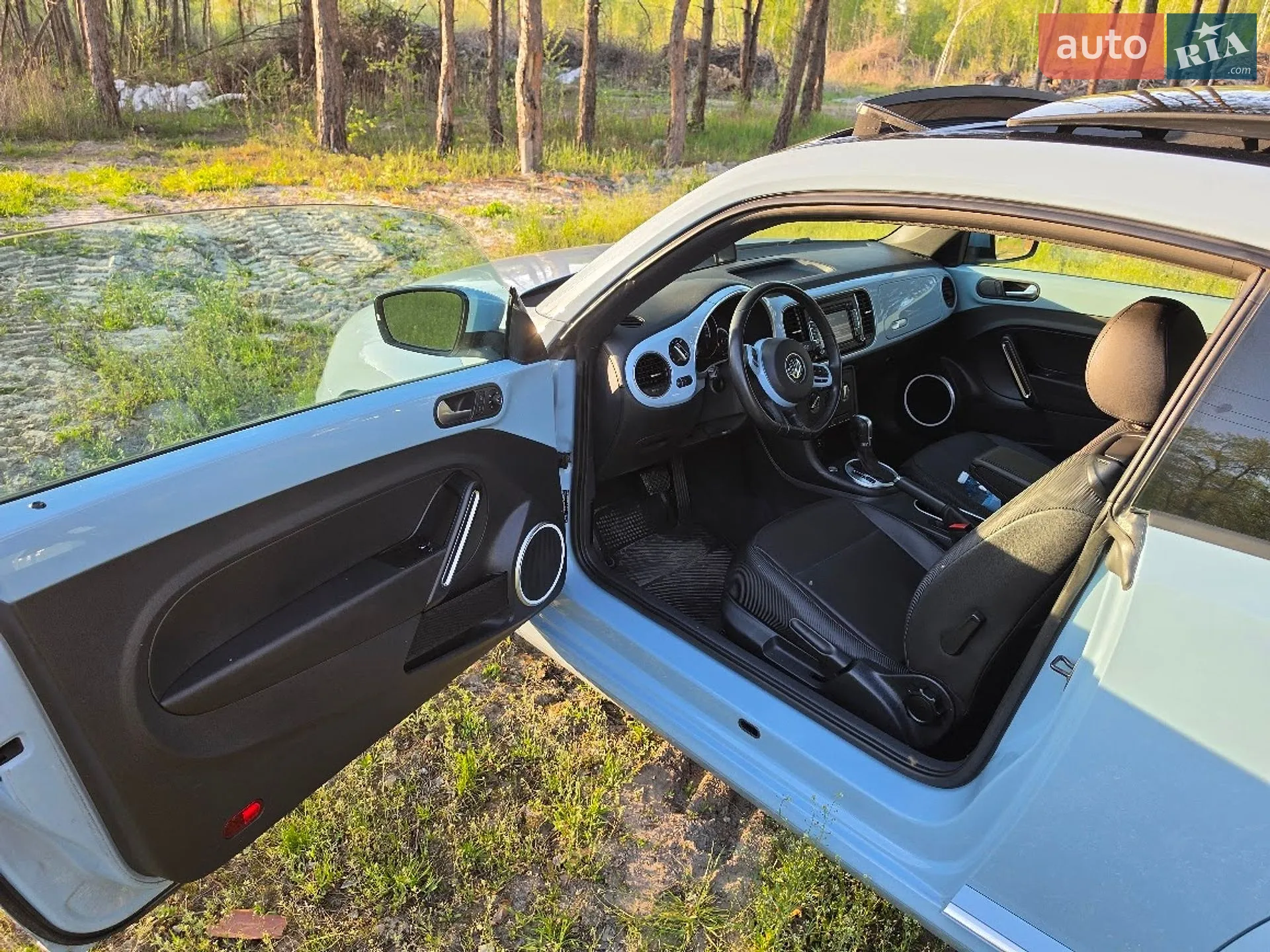 2014 Volkswagen Beetle - мініатюра 19