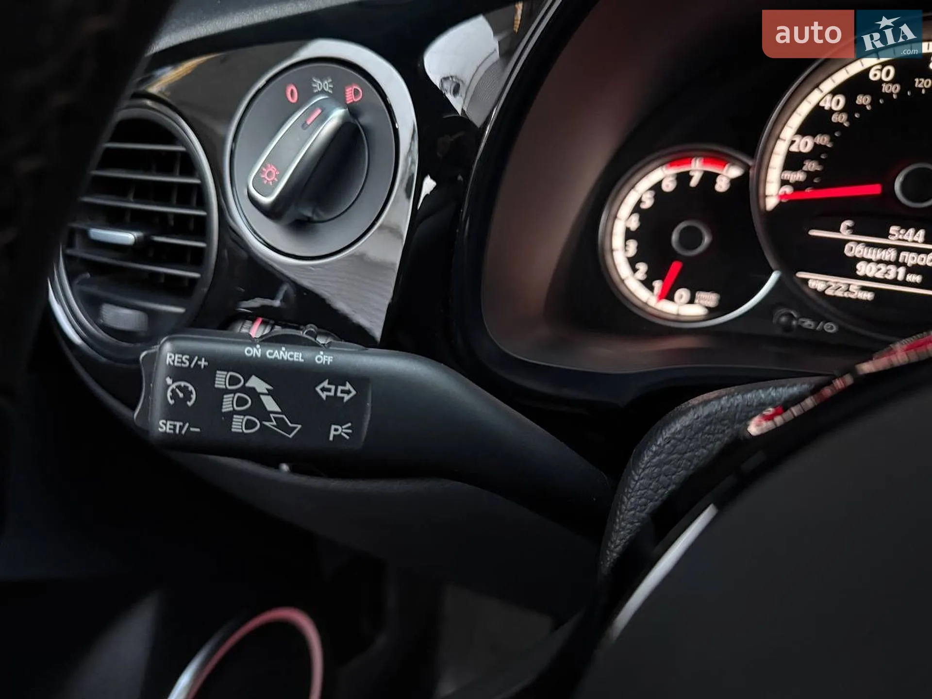 2016 Volkswagen Beetle - мініатюра 15