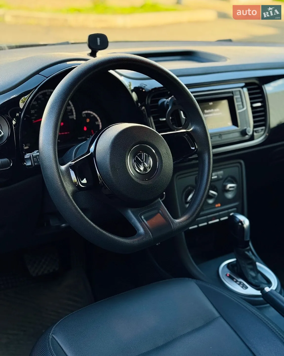 2015 Volkswagen Beetle - мініатюра 6