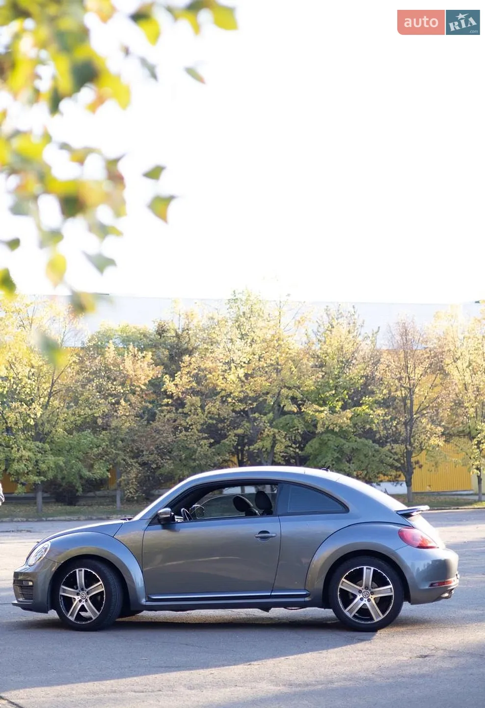 2019 Volkswagen Beetle - мініатюра 17