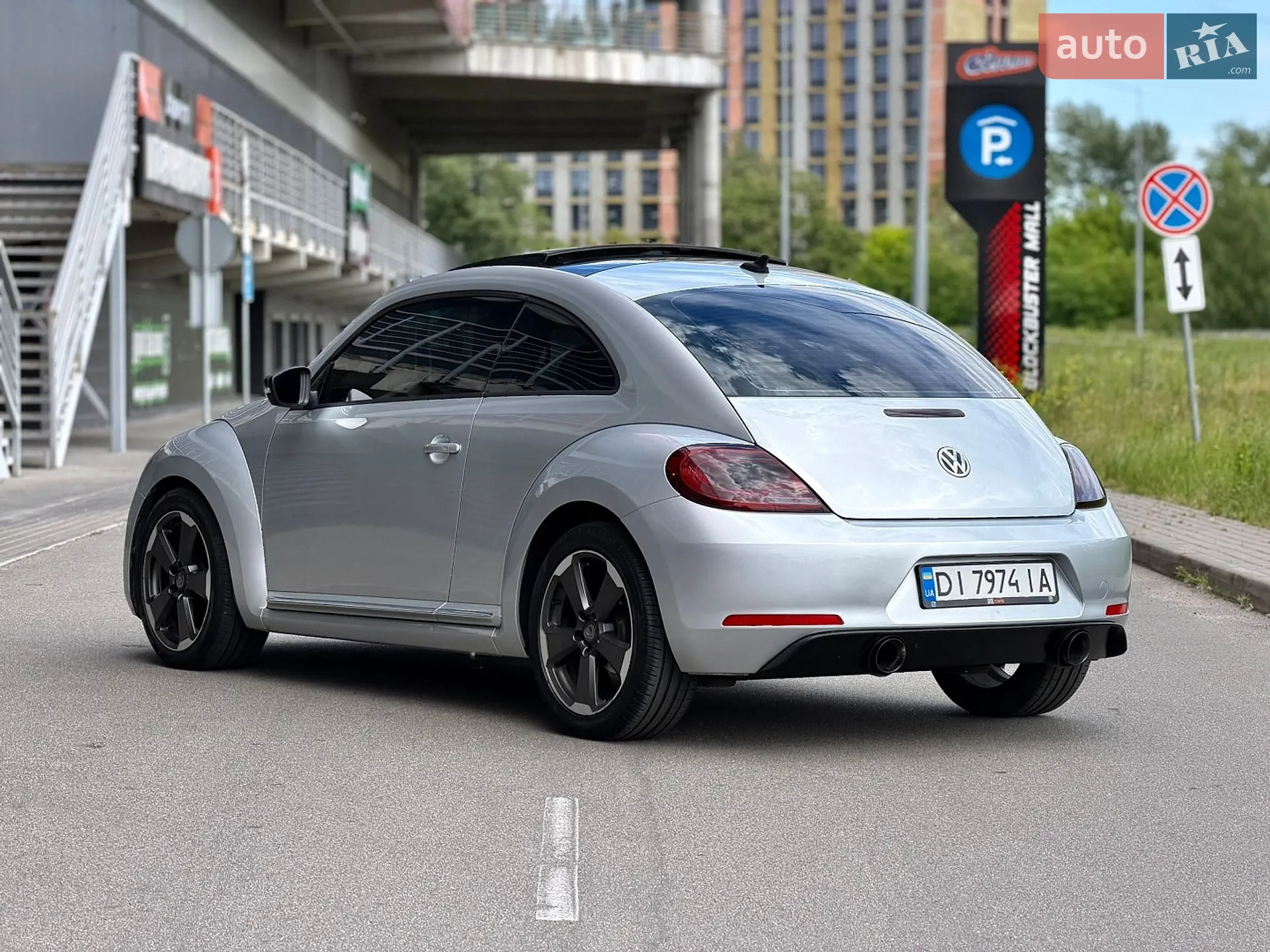 2013 Volkswagen Beetle - мініатюра 9