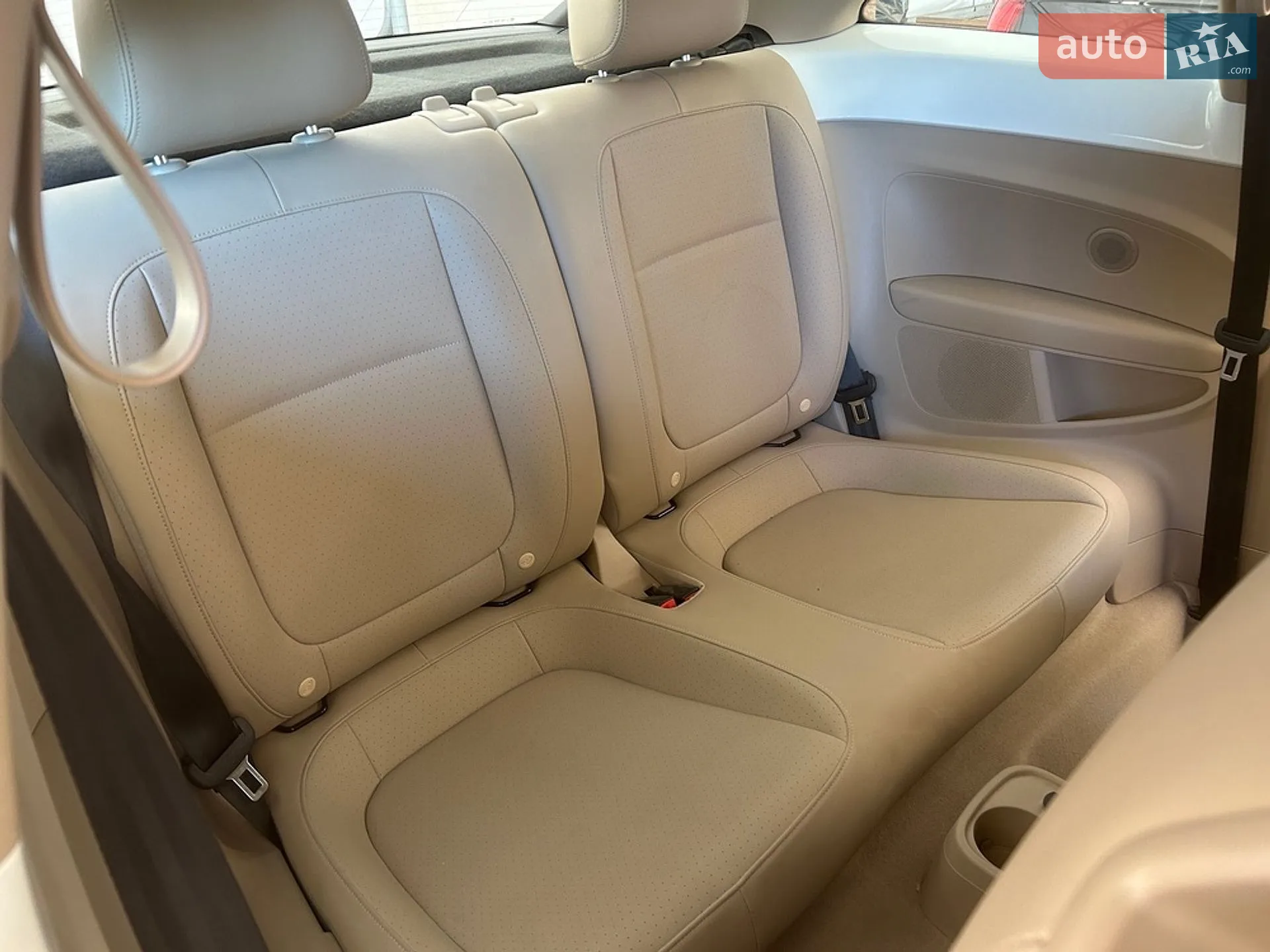 2015 Volkswagen Beetle - мініатюра 18