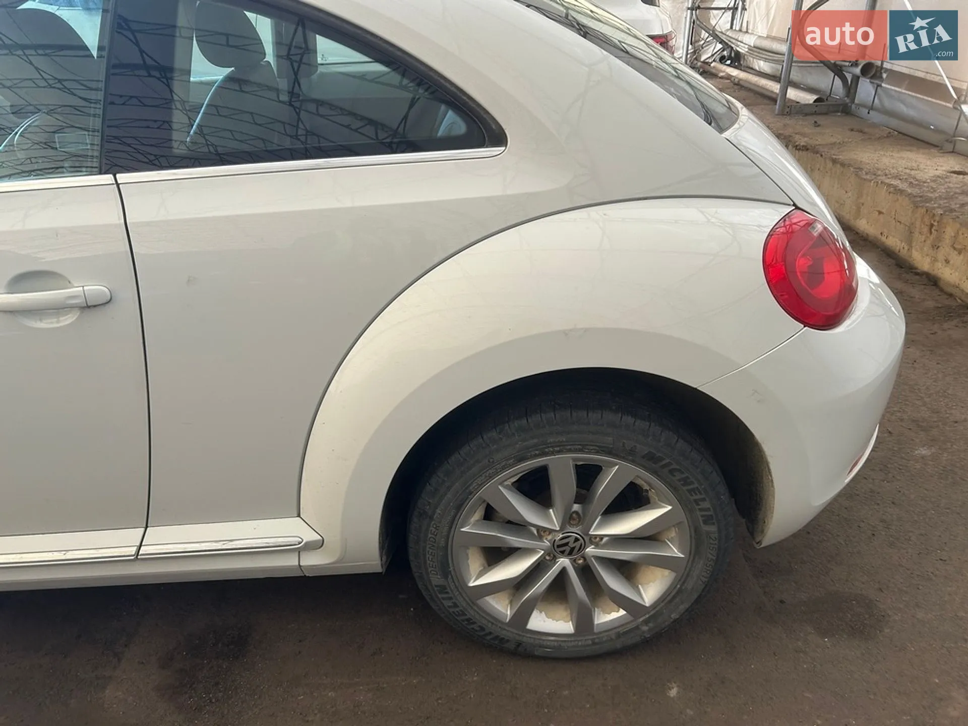2015 Volkswagen Beetle - мініатюра 28