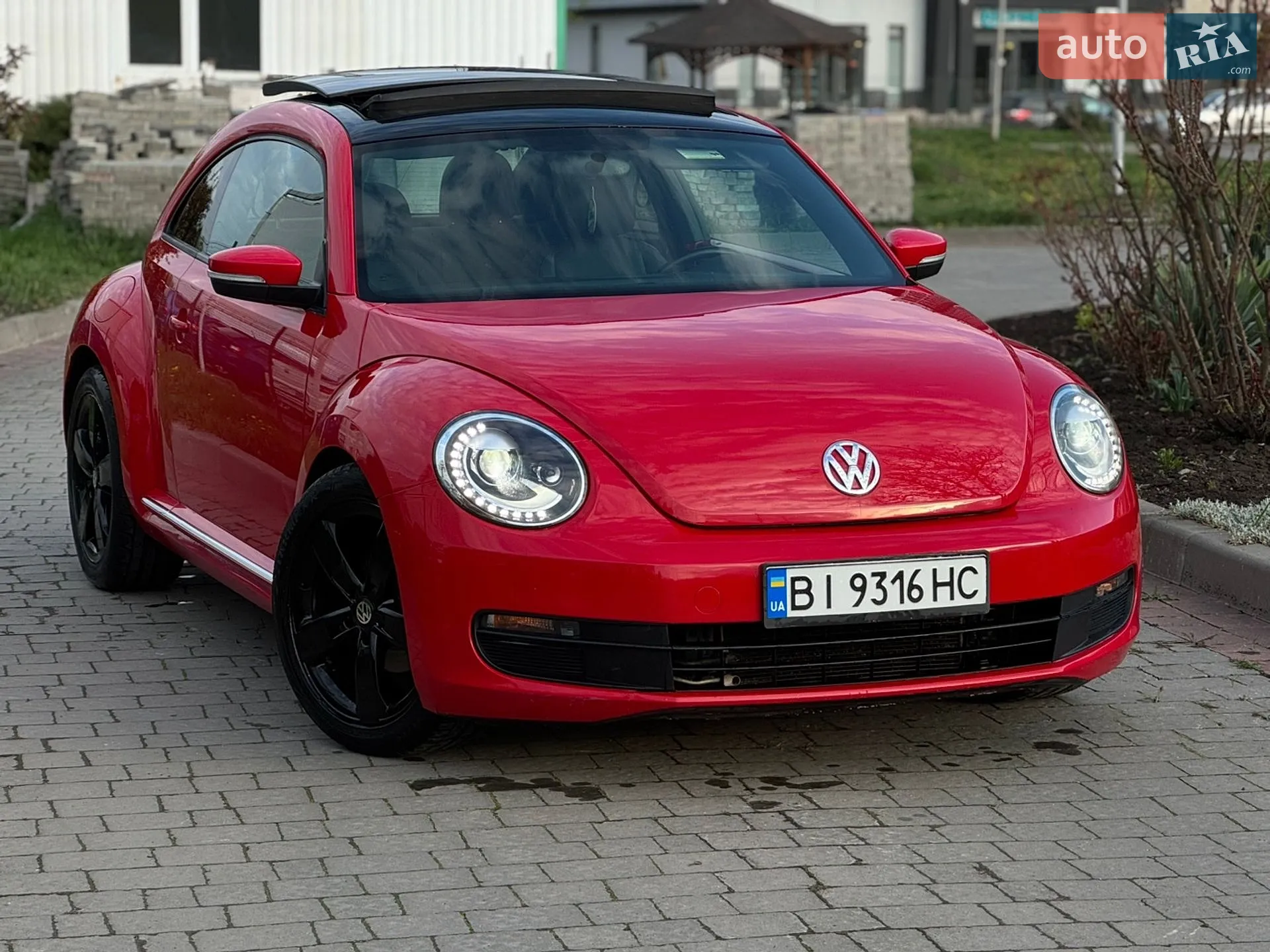 2013 Volkswagen Beetle - мініатюра 2