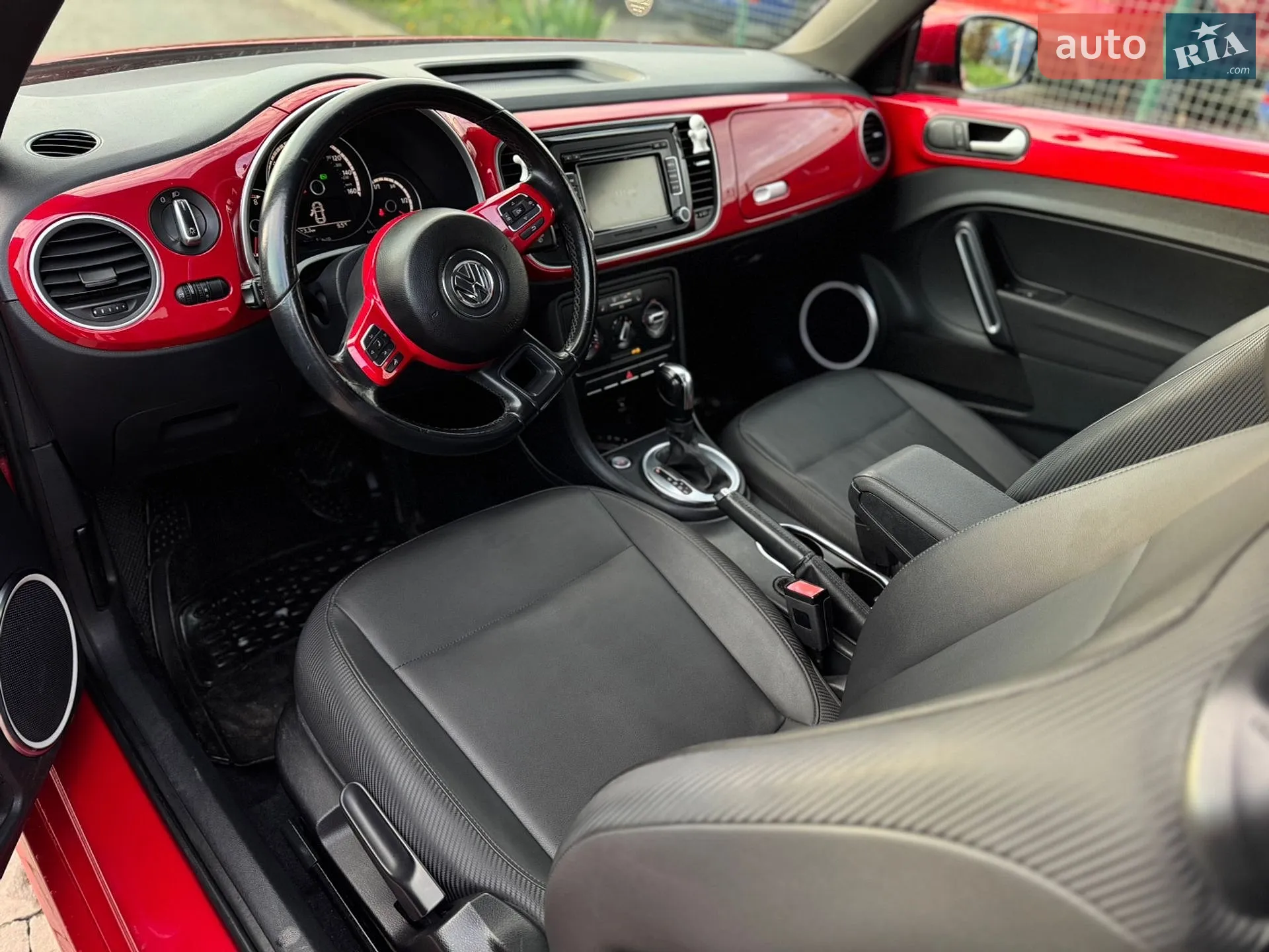 2013 Volkswagen Beetle - мініатюра 18