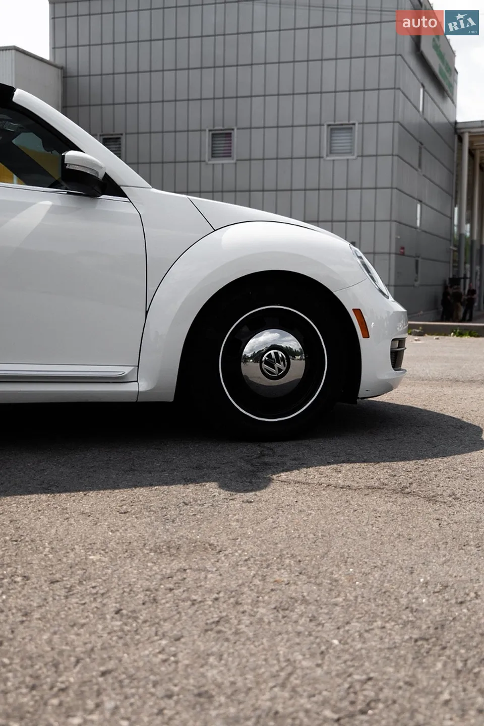 2013 Volkswagen Beetle - мініатюра 26