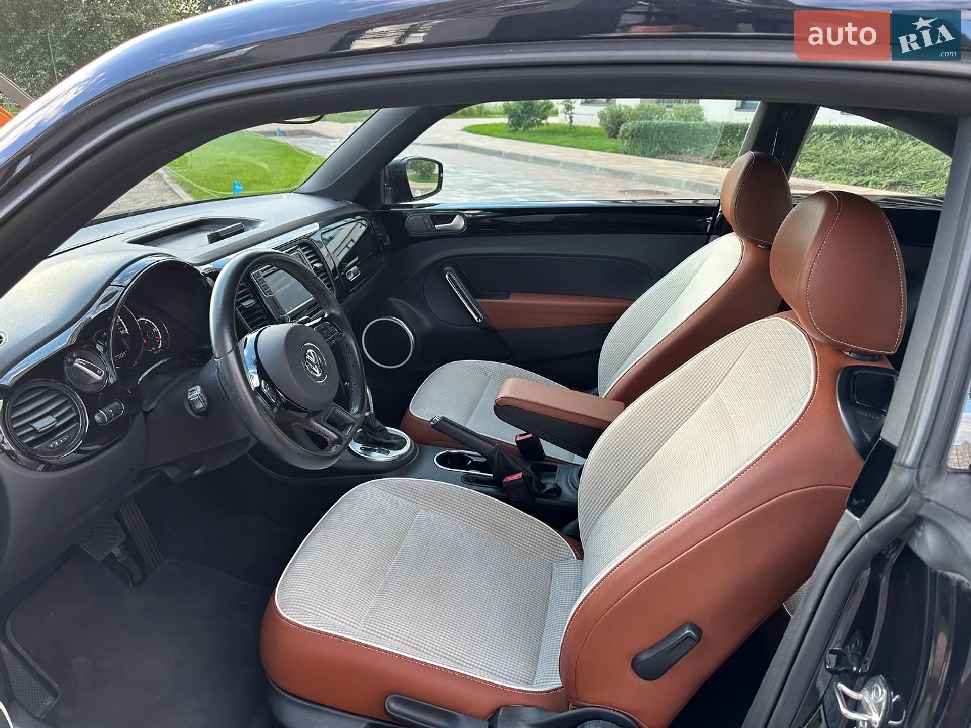 2016 Volkswagen Beetle - мініатюра 14