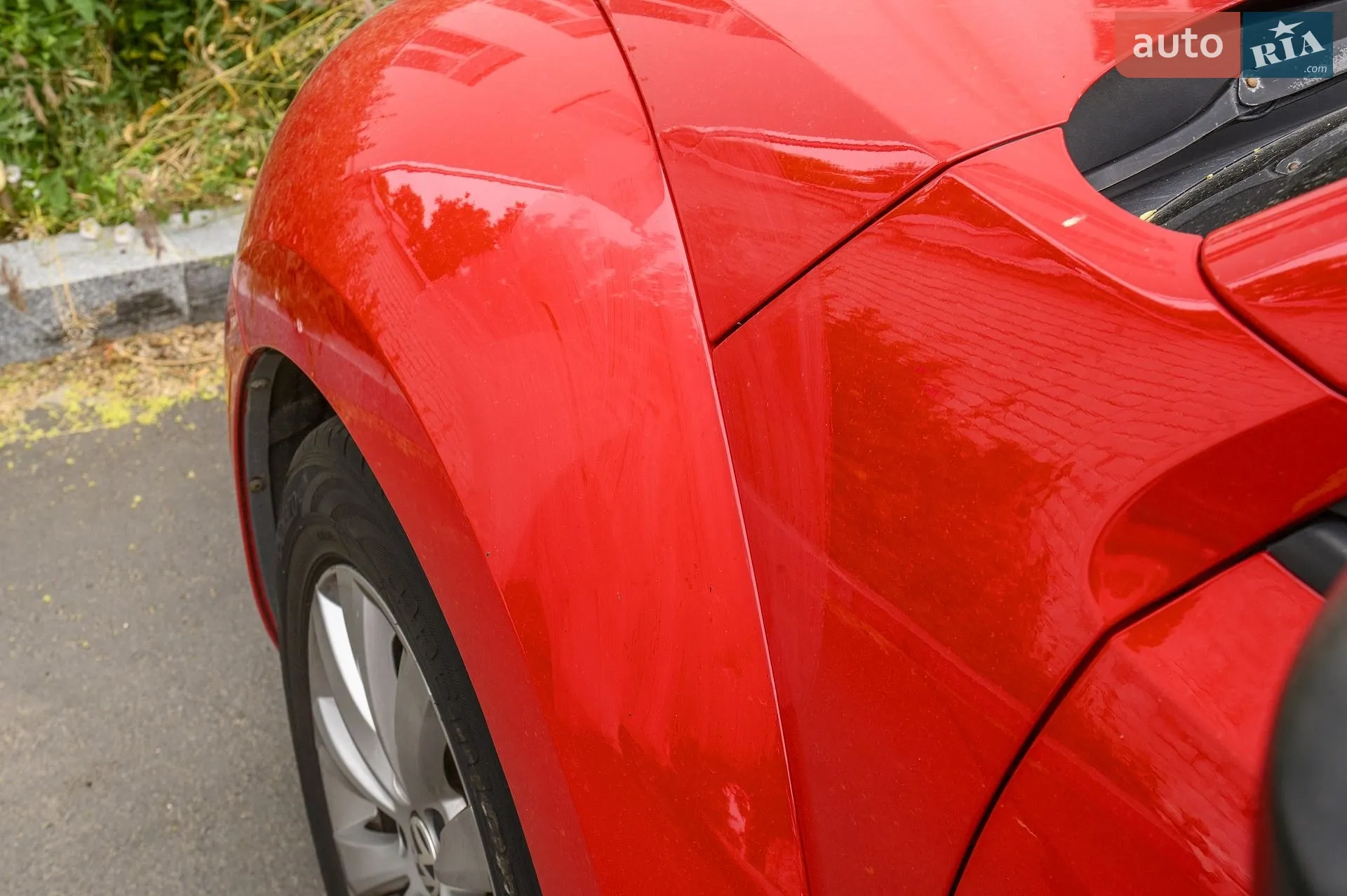 2013 Volkswagen Beetle - мініатюра 28