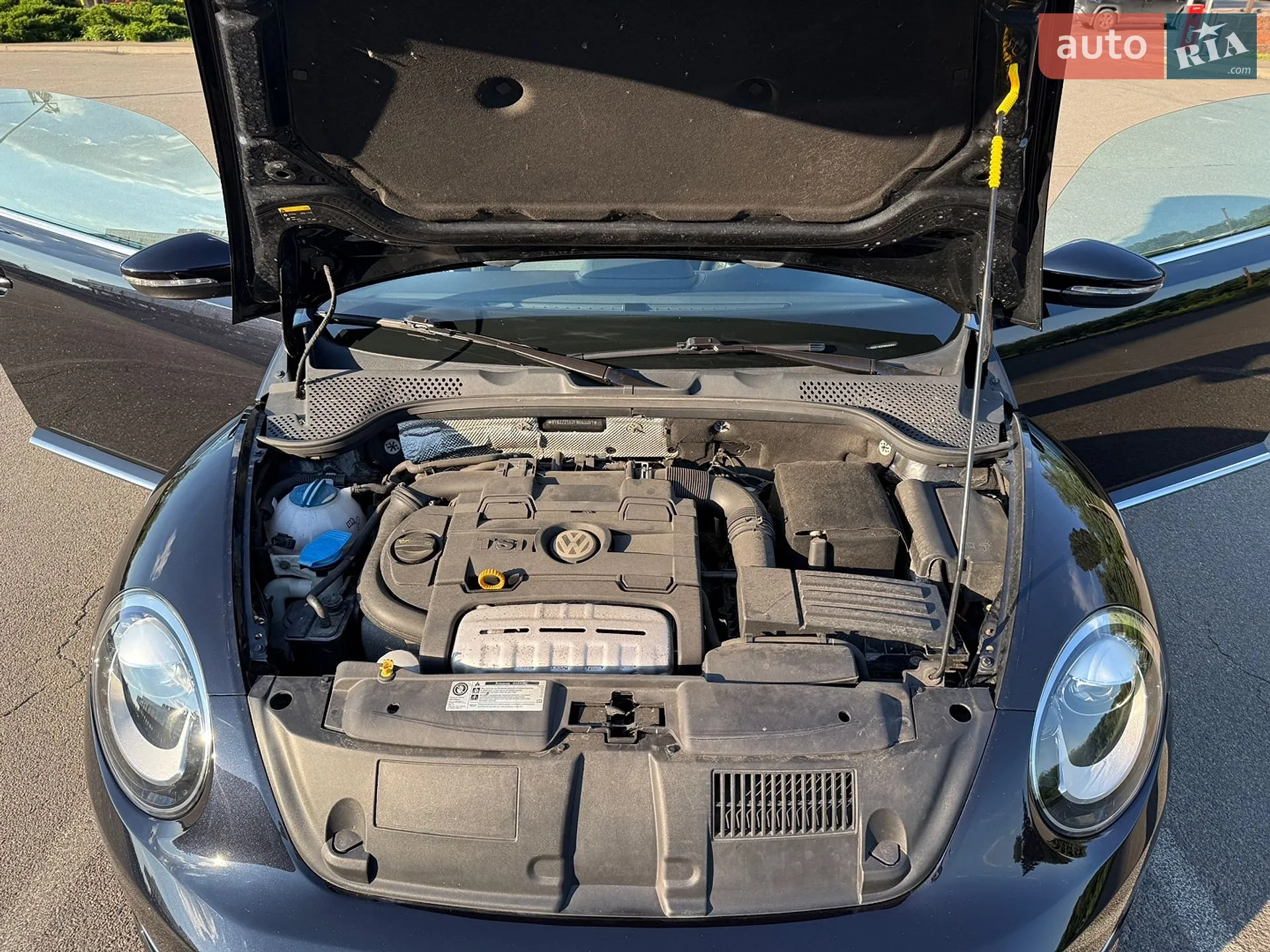 2015 Volkswagen Beetle - мініатюра 17