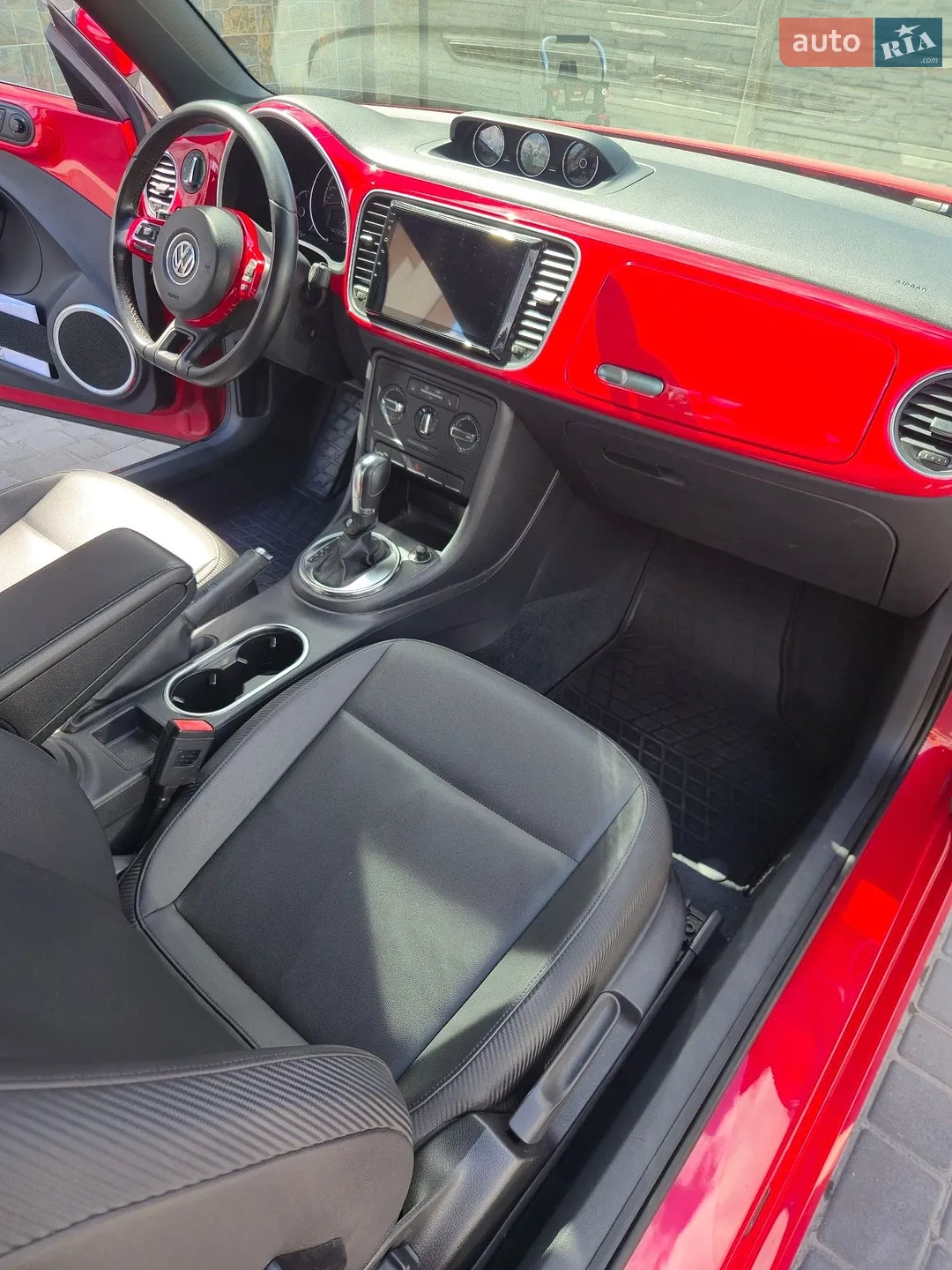 2013 Volkswagen Beetle - мініатюра 16