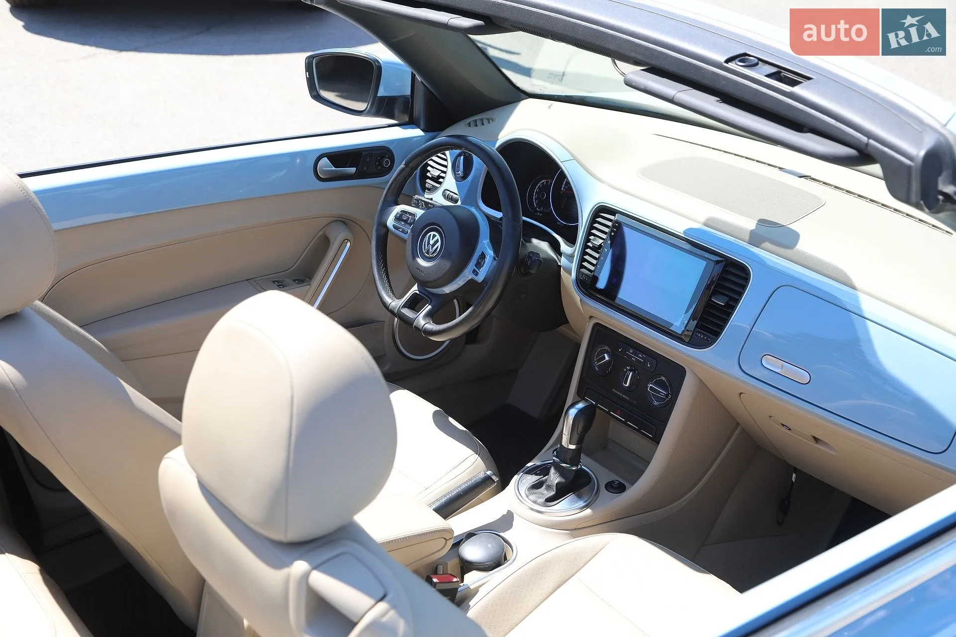 2015 Volkswagen Beetle - мініатюра 26