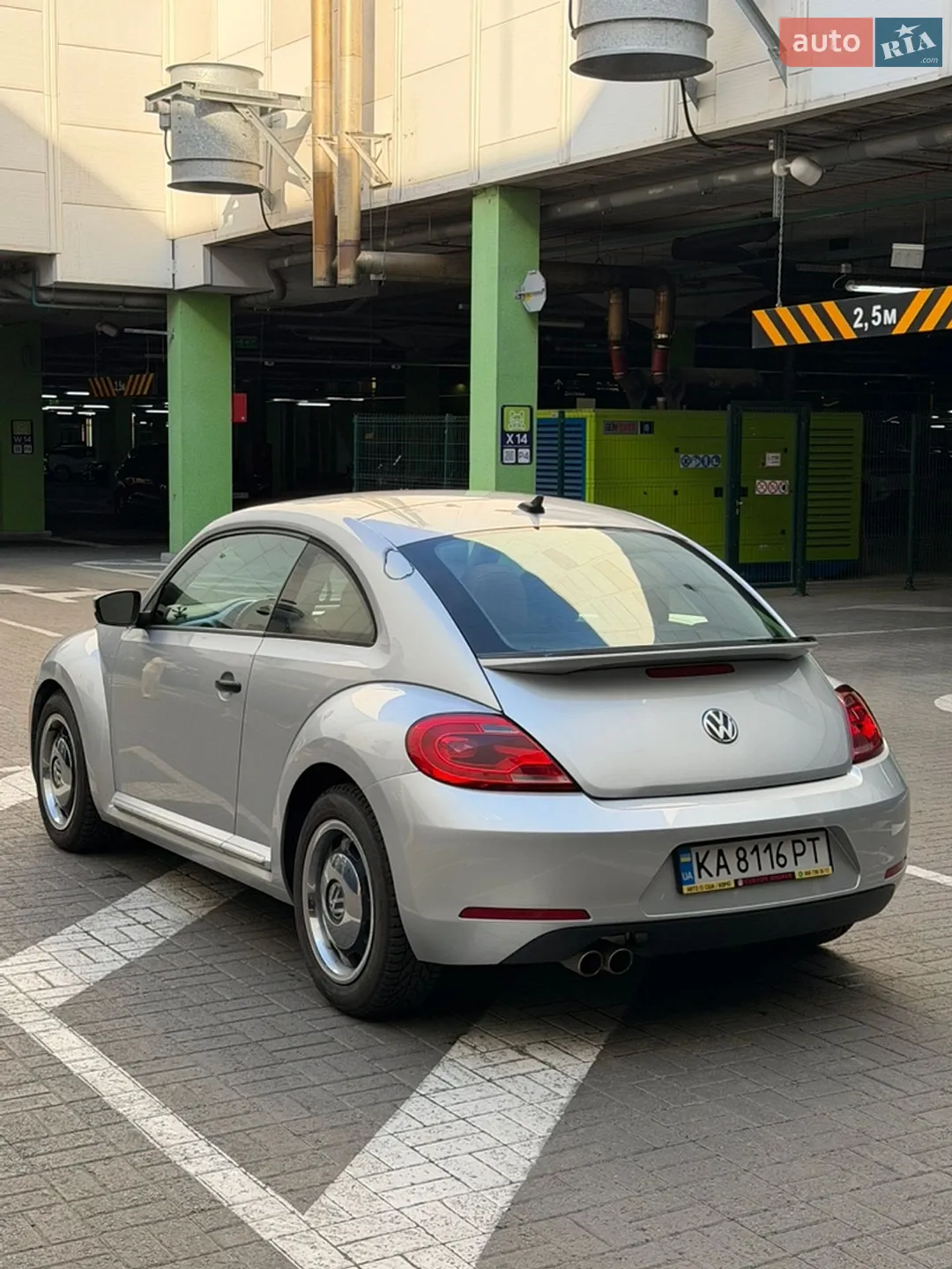 2014 Volkswagen Beetle - мініатюра 9