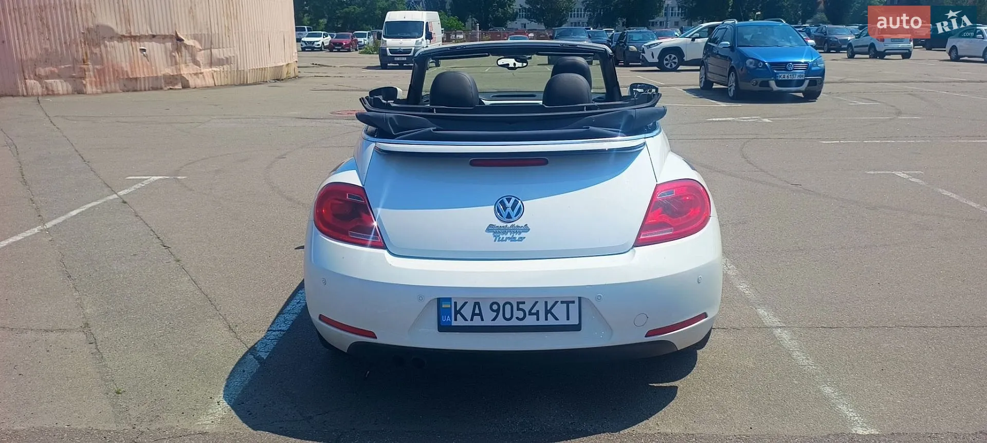 2016 Volkswagen Beetle - мініатюра 2