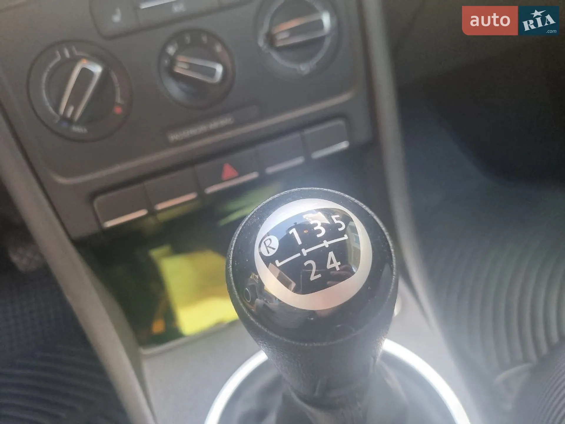 2013 Volkswagen Beetle - мініатюра 10