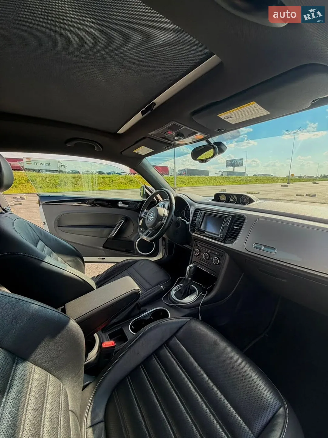 2014 Volkswagen Beetle - мініатюра 16