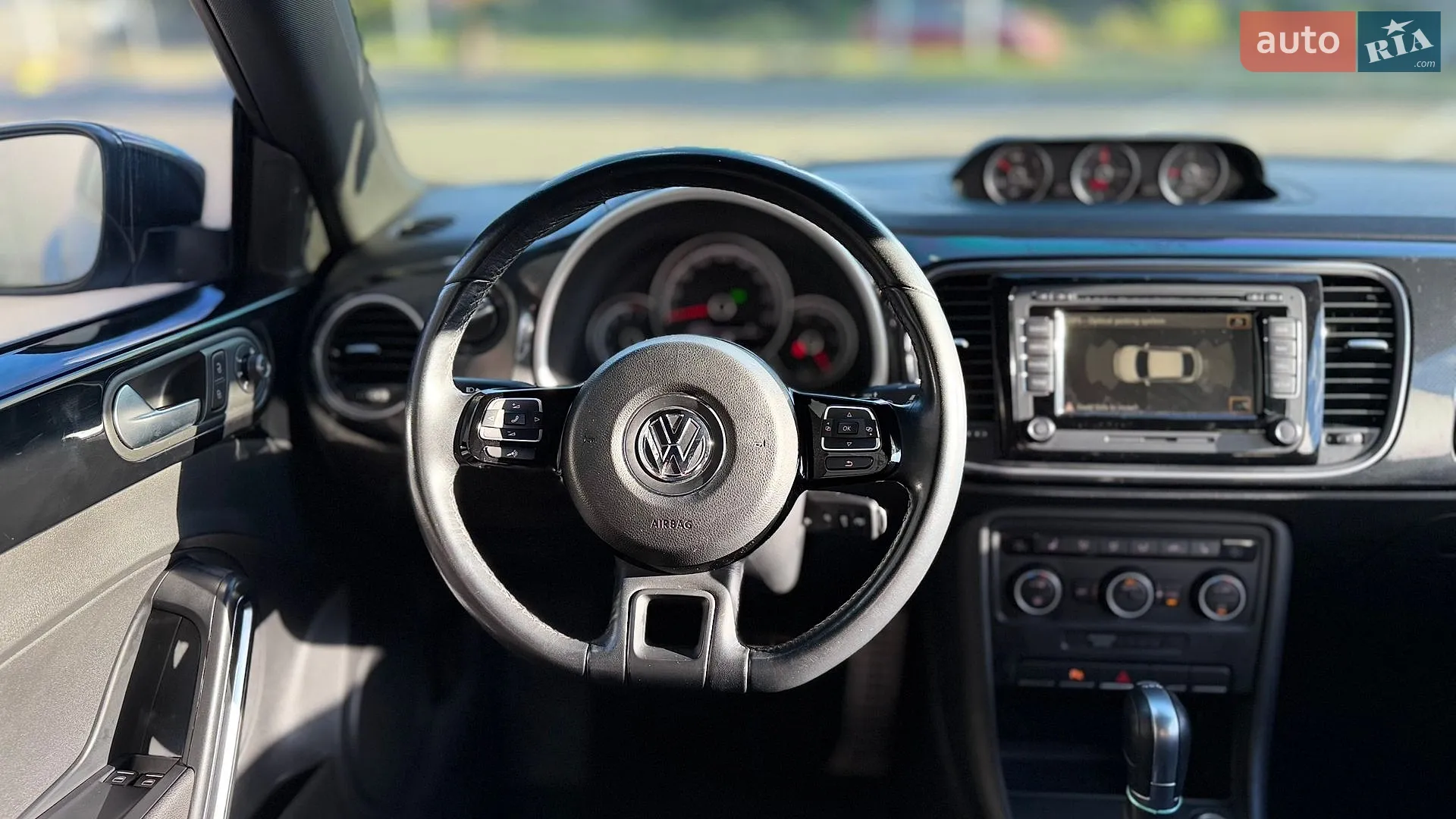 2015 Volkswagen Beetle - мініатюра 31