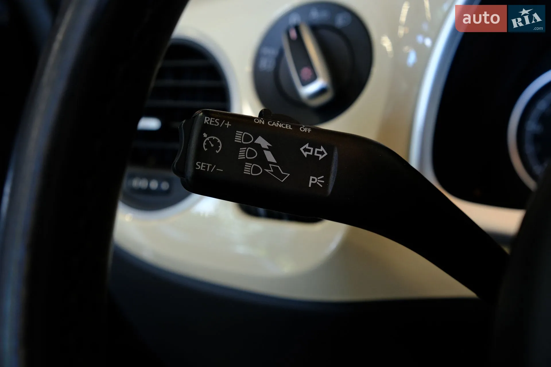 2019 Volkswagen Beetle - мініатюра 20