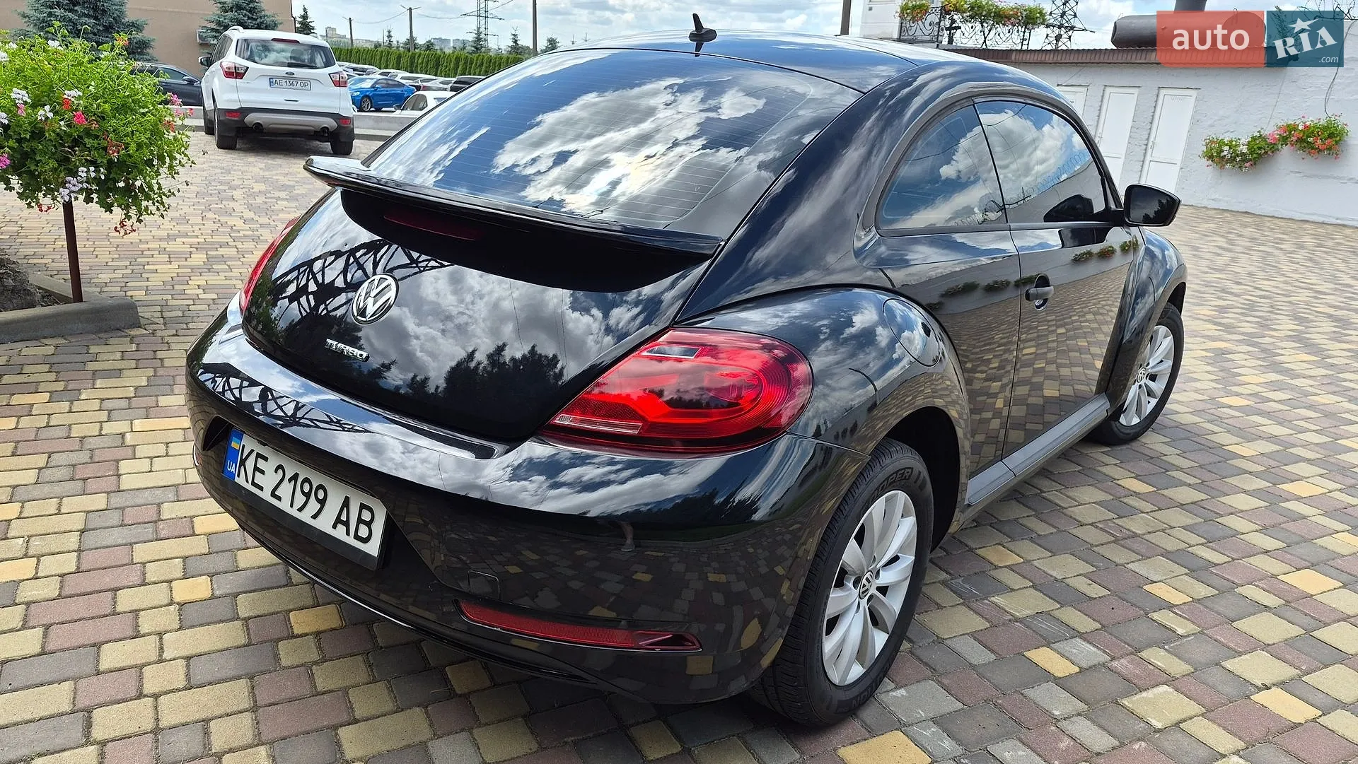 2017 Volkswagen Beetle - мініатюра 3