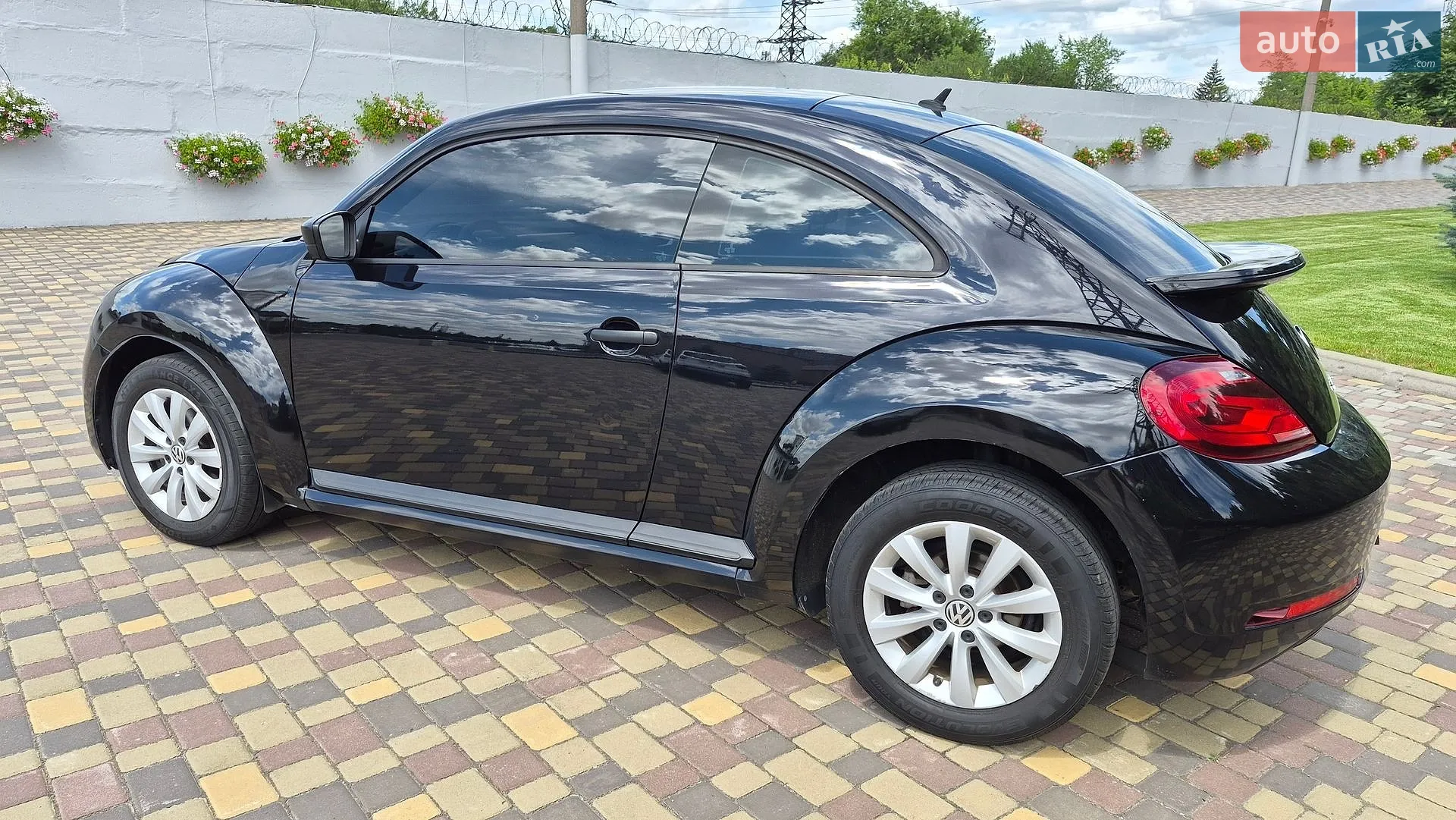 2017 Volkswagen Beetle - мініатюра 7