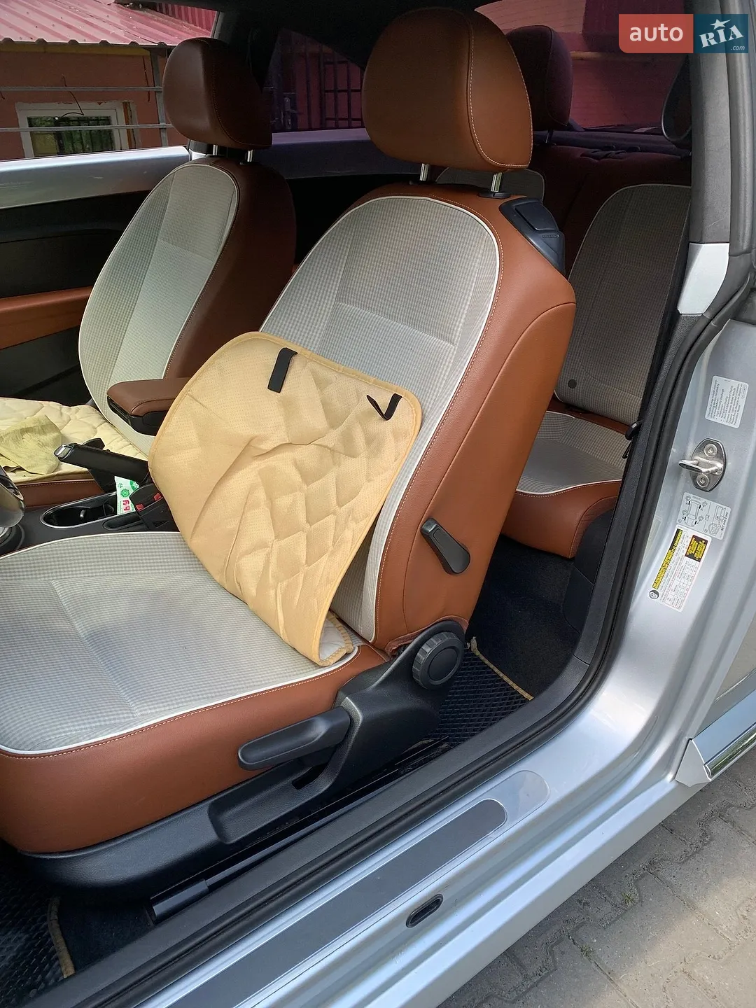 2015 Volkswagen Beetle - мініатюра 18
