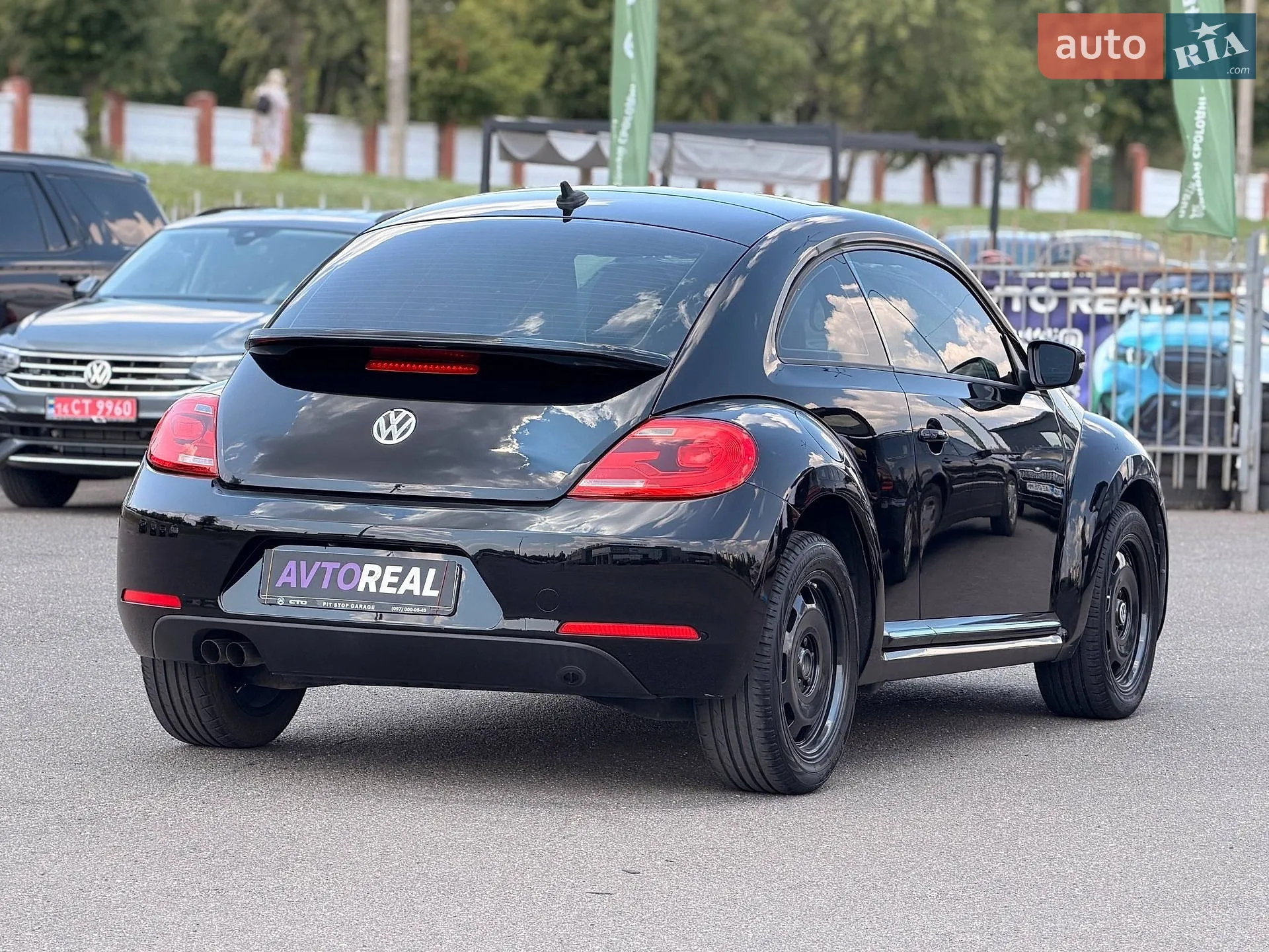 2014 Volkswagen Beetle - мініатюра 22