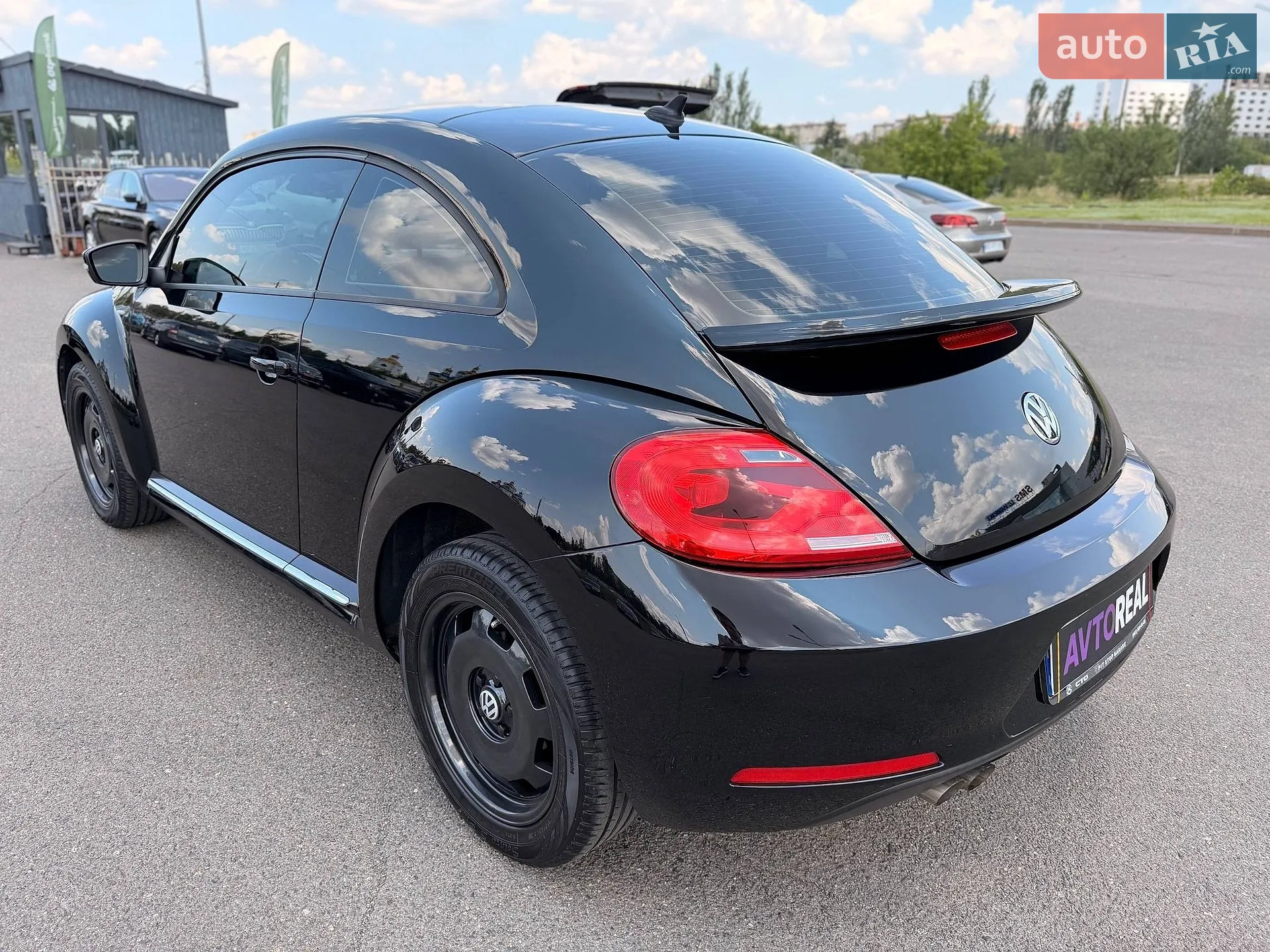 2014 Volkswagen Beetle - мініатюра 33
