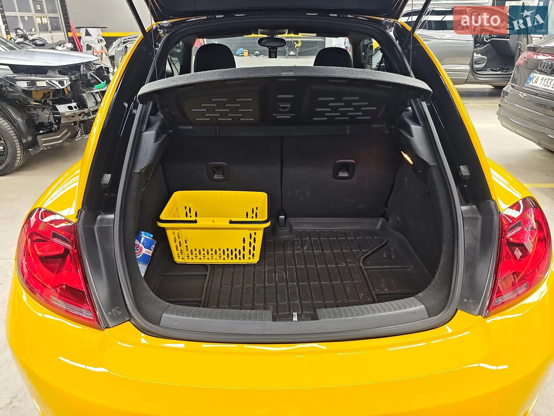 2016 Volkswagen Beetle - мініатюра 20