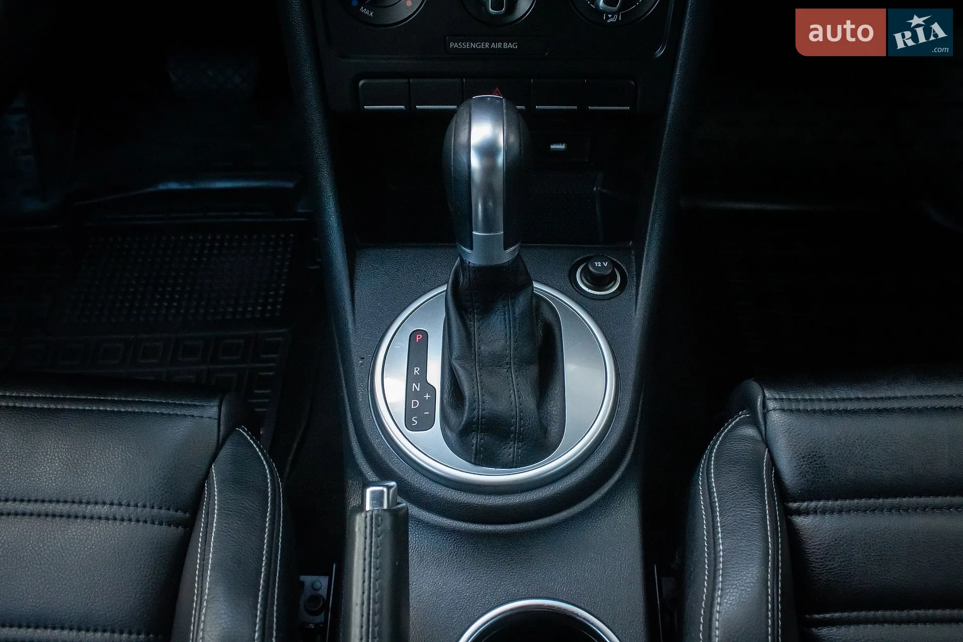 2018 Volkswagen Beetle - мініатюра 28