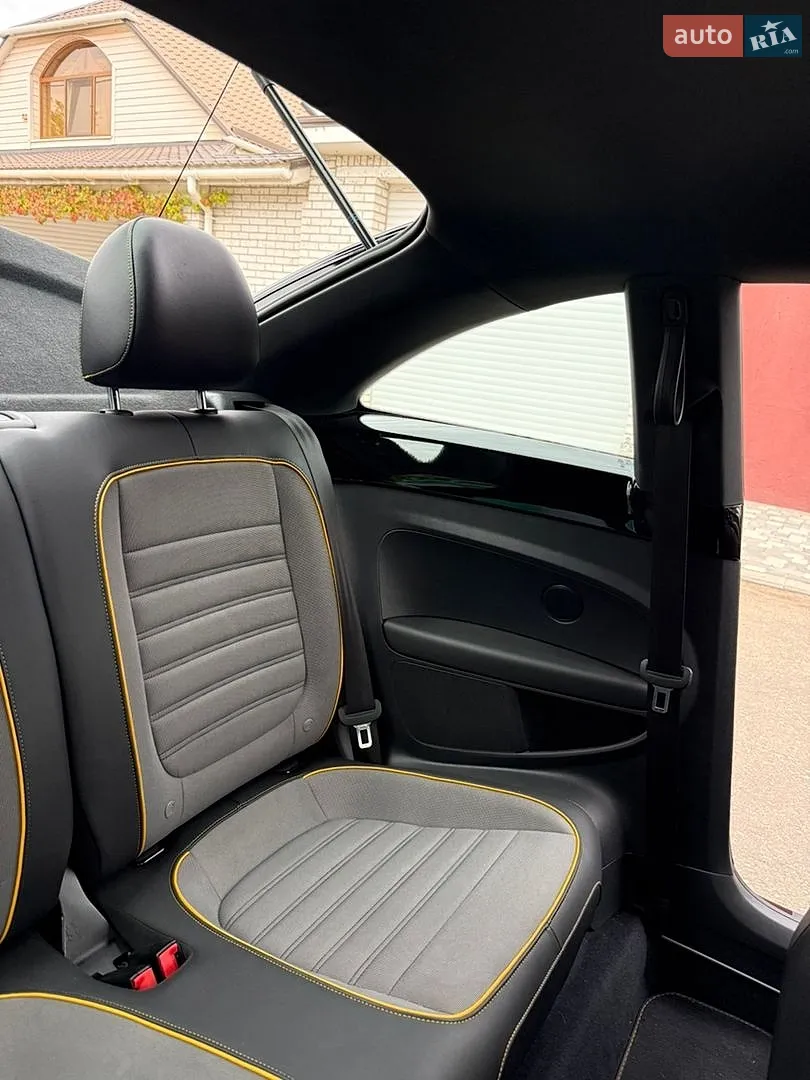 2017 Volkswagen Beetle - мініатюра 13
