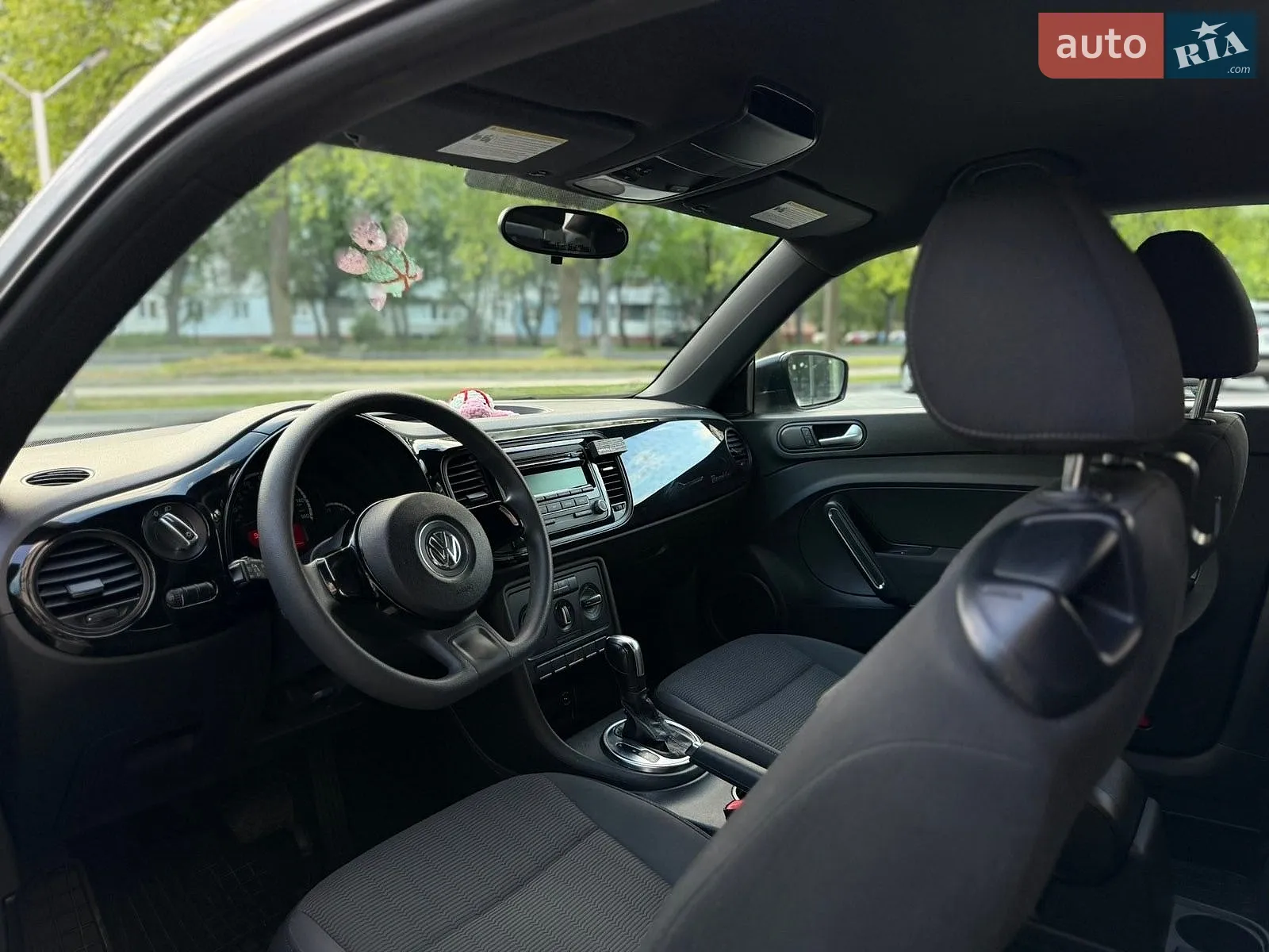 2013 Volkswagen Beetle - мініатюра 27
