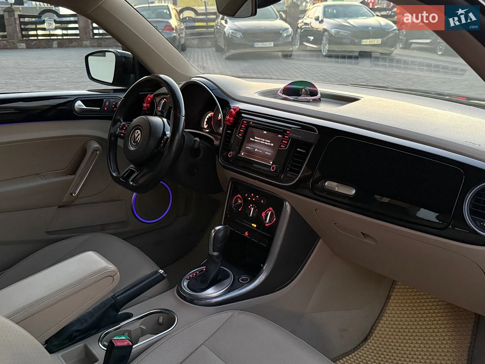 2016 Volkswagen Beetle - мініатюра 16