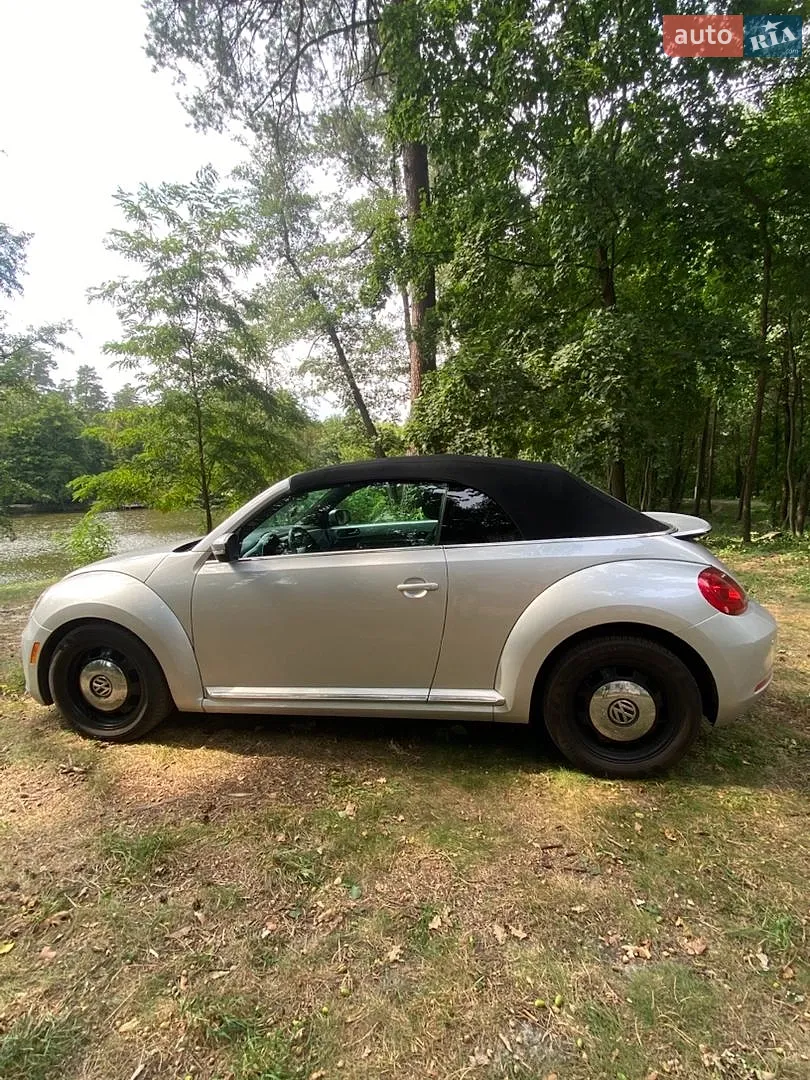 2013 Volkswagen Beetle - мініатюра 17