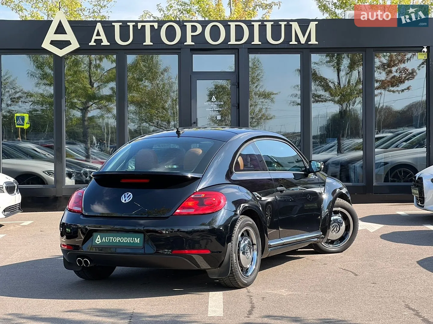2014 Volkswagen Beetle - мініатюра 18