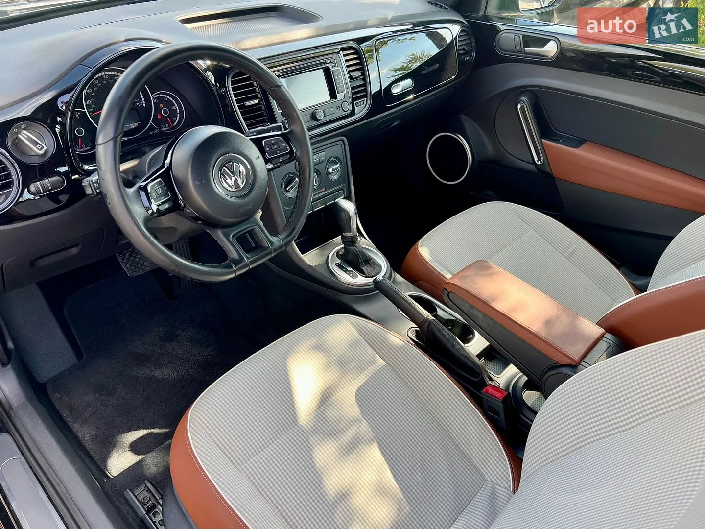 2014 Volkswagen Beetle - мініатюра 53