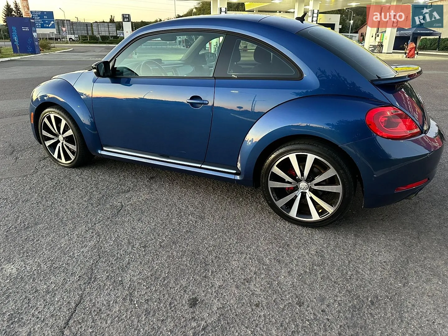 2012 Volkswagen Beetle - мініатюра 4