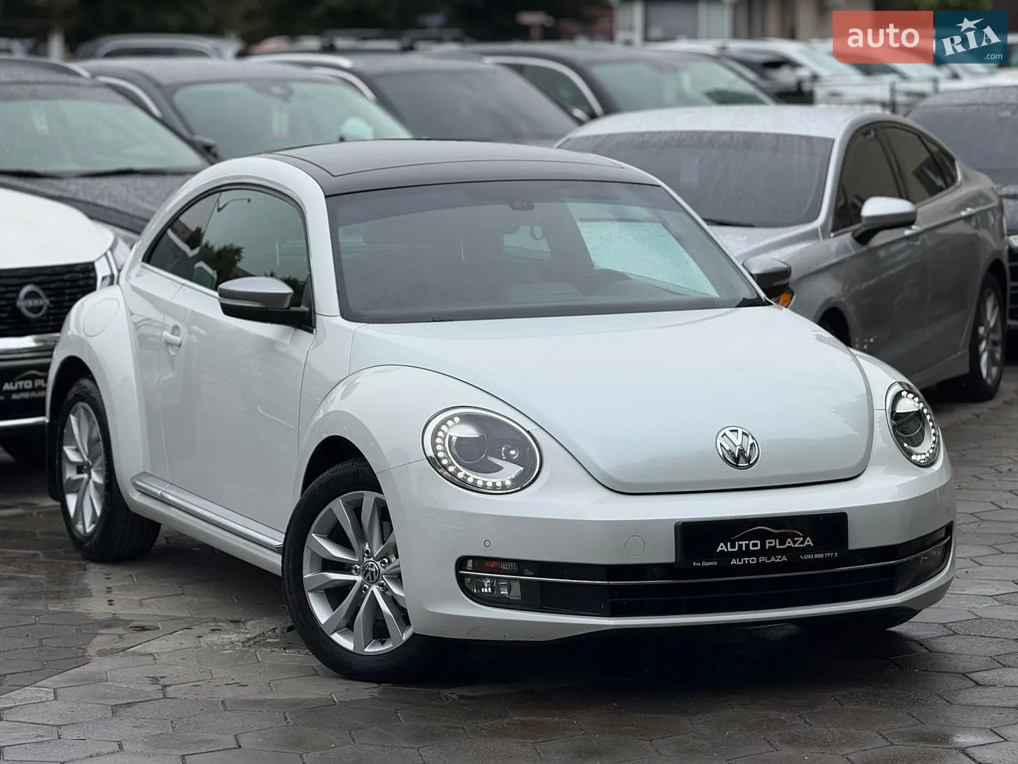 2014 Volkswagen Beetle - мініатюра 3